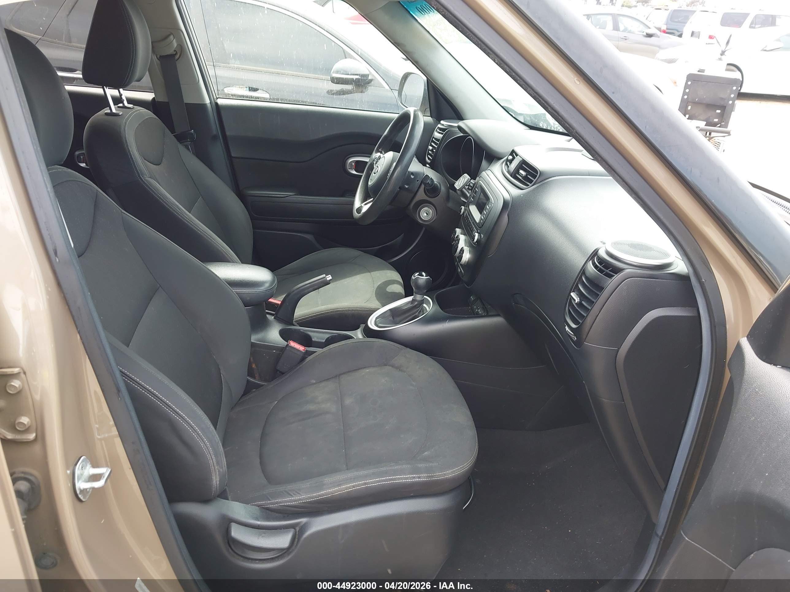 KIA SOUL image 5