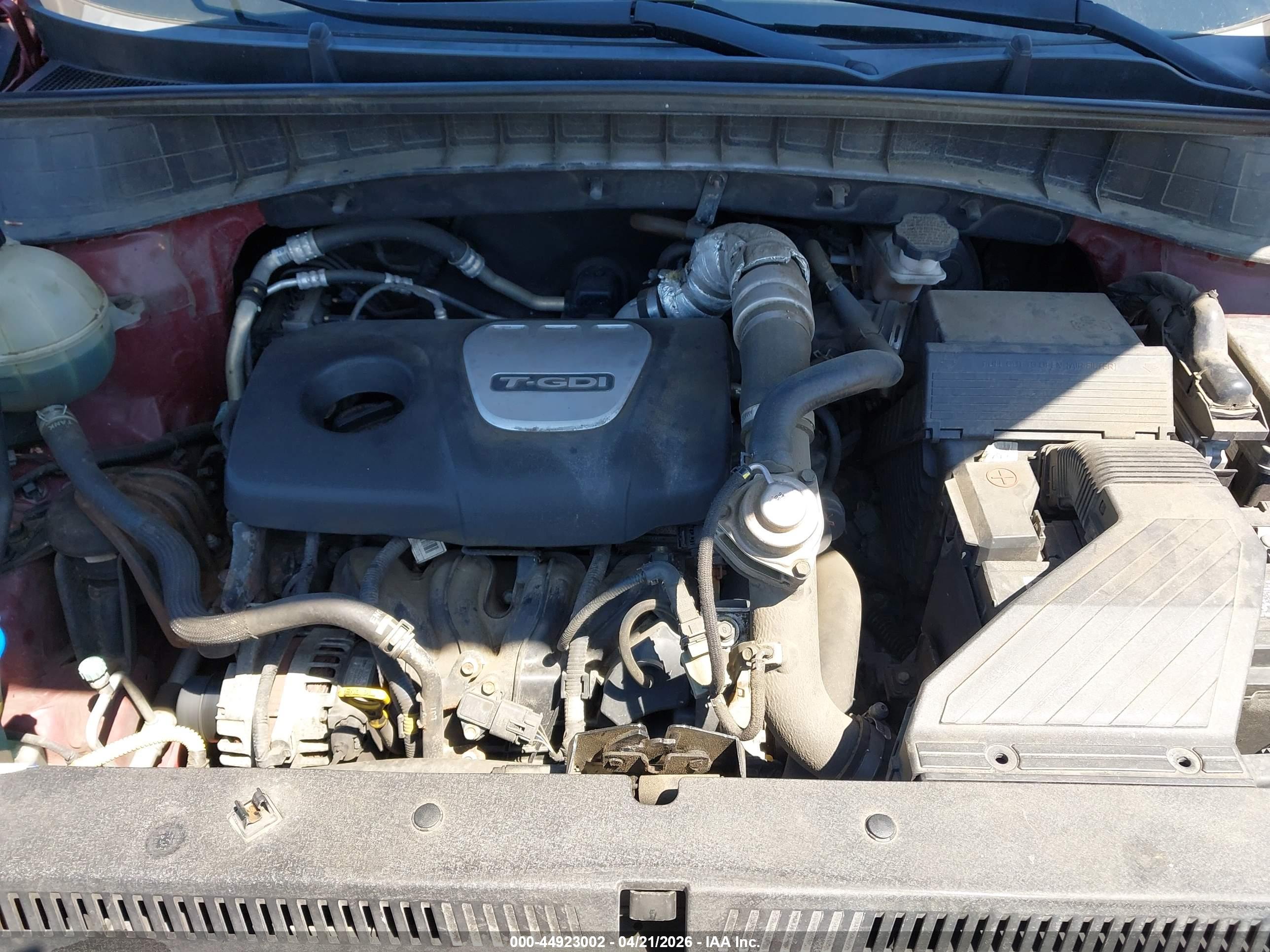 HYUNDAI TUCSON image 10