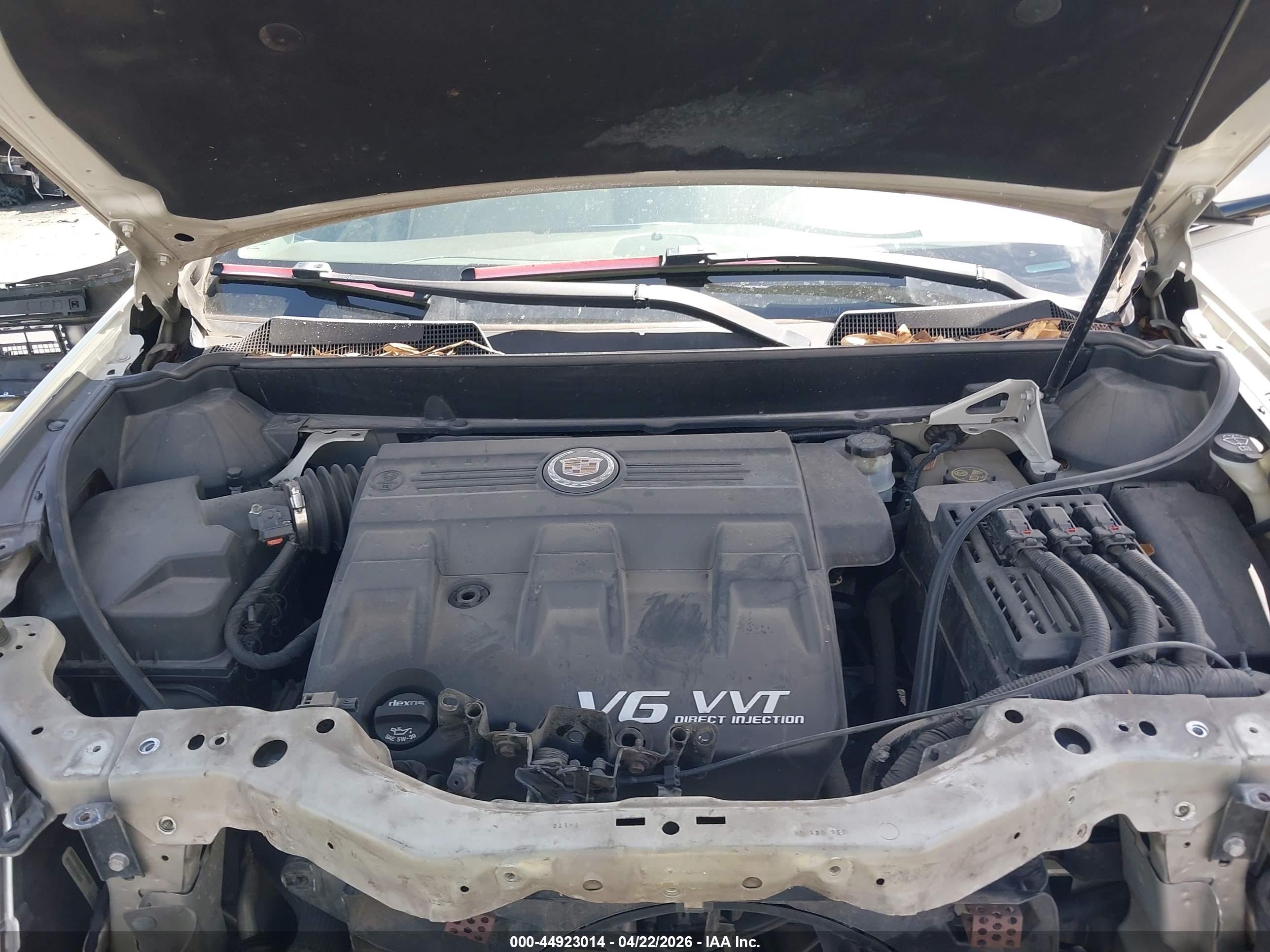 CADILLAC SRX image 10