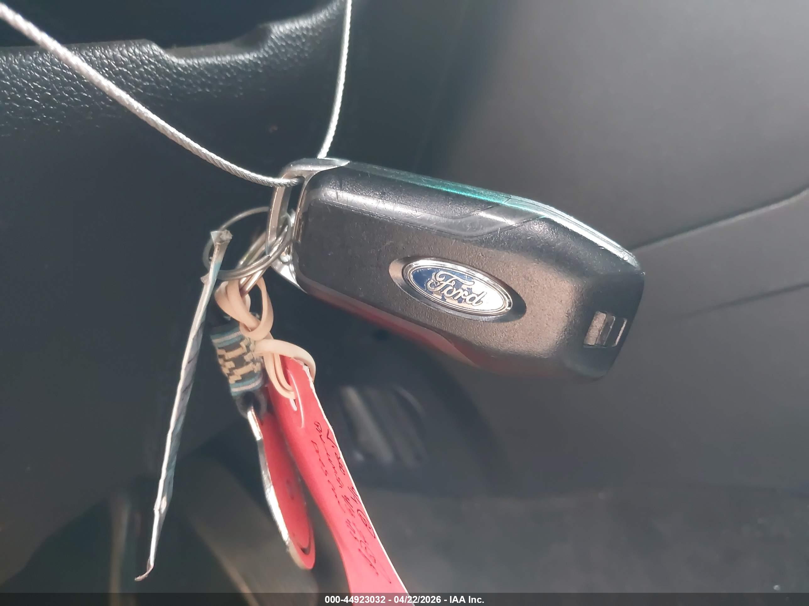 FORD EXPLORER image 11