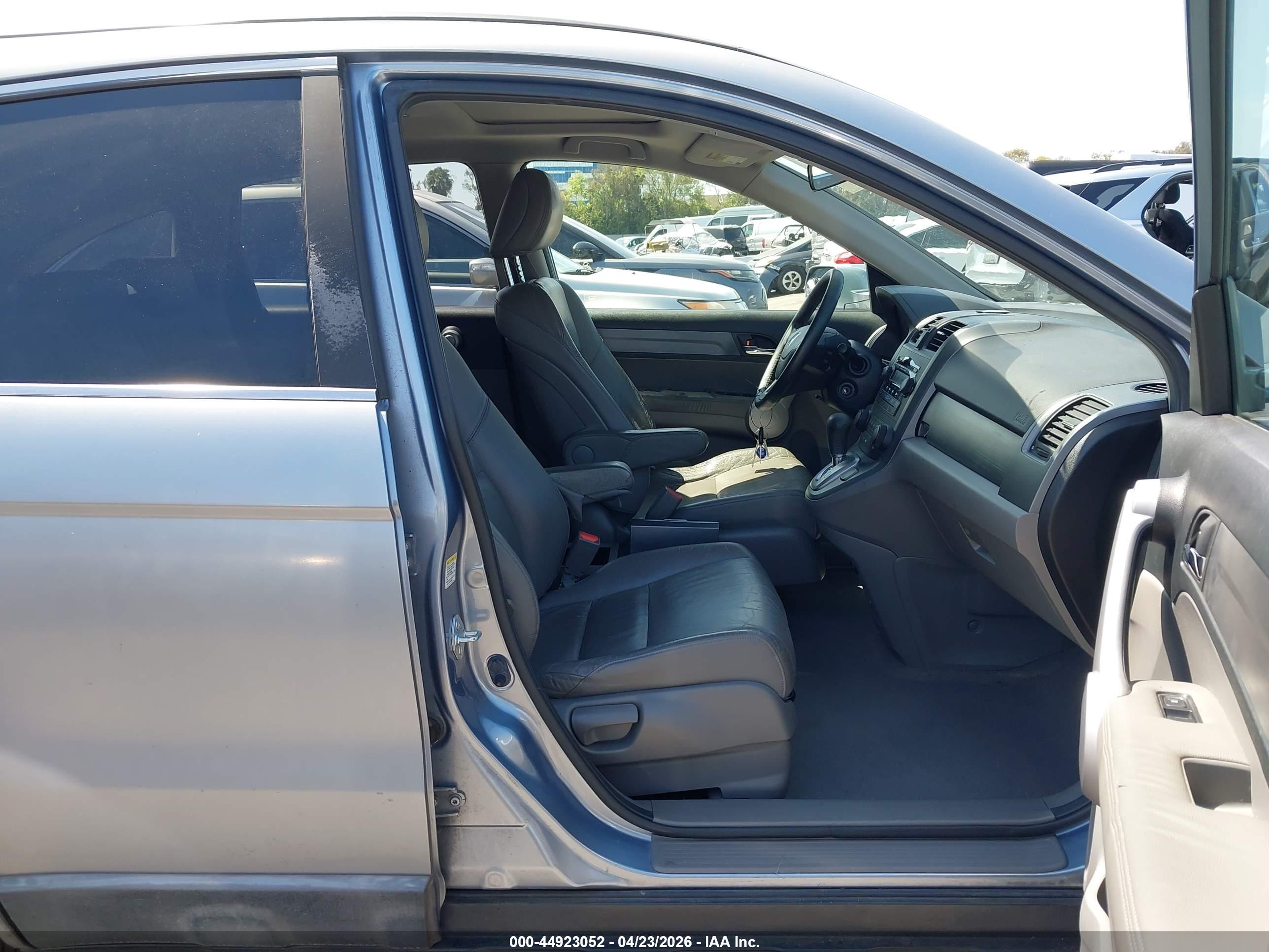 HONDA CR-V image 5