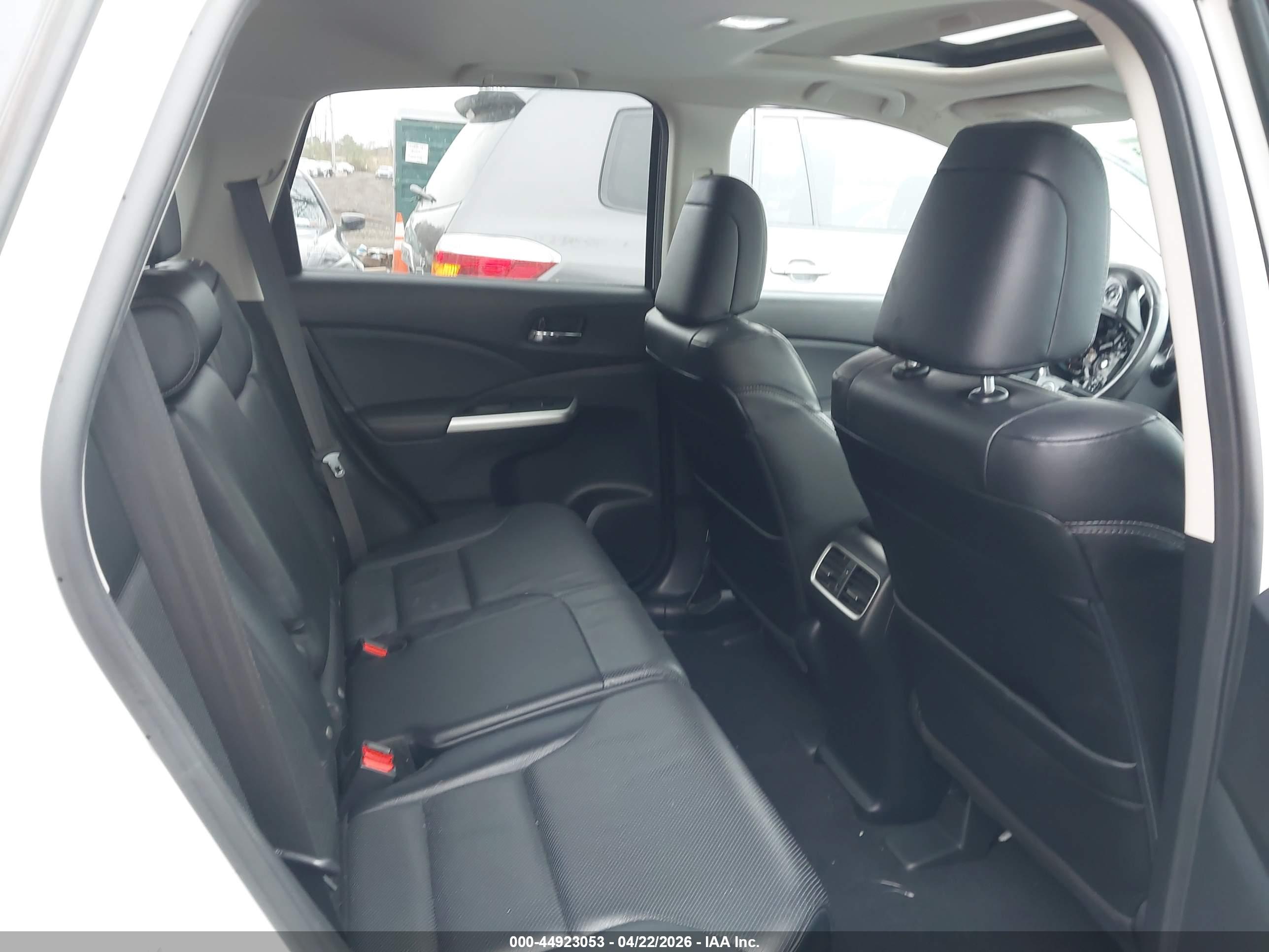 HONDA CR-V image 8