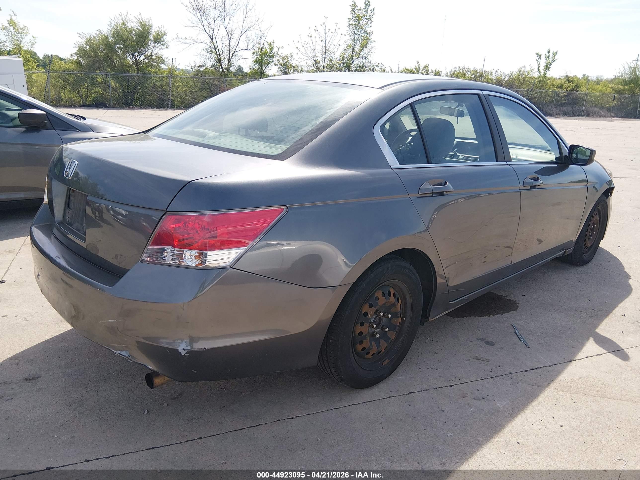 HONDA ACCORD image 4