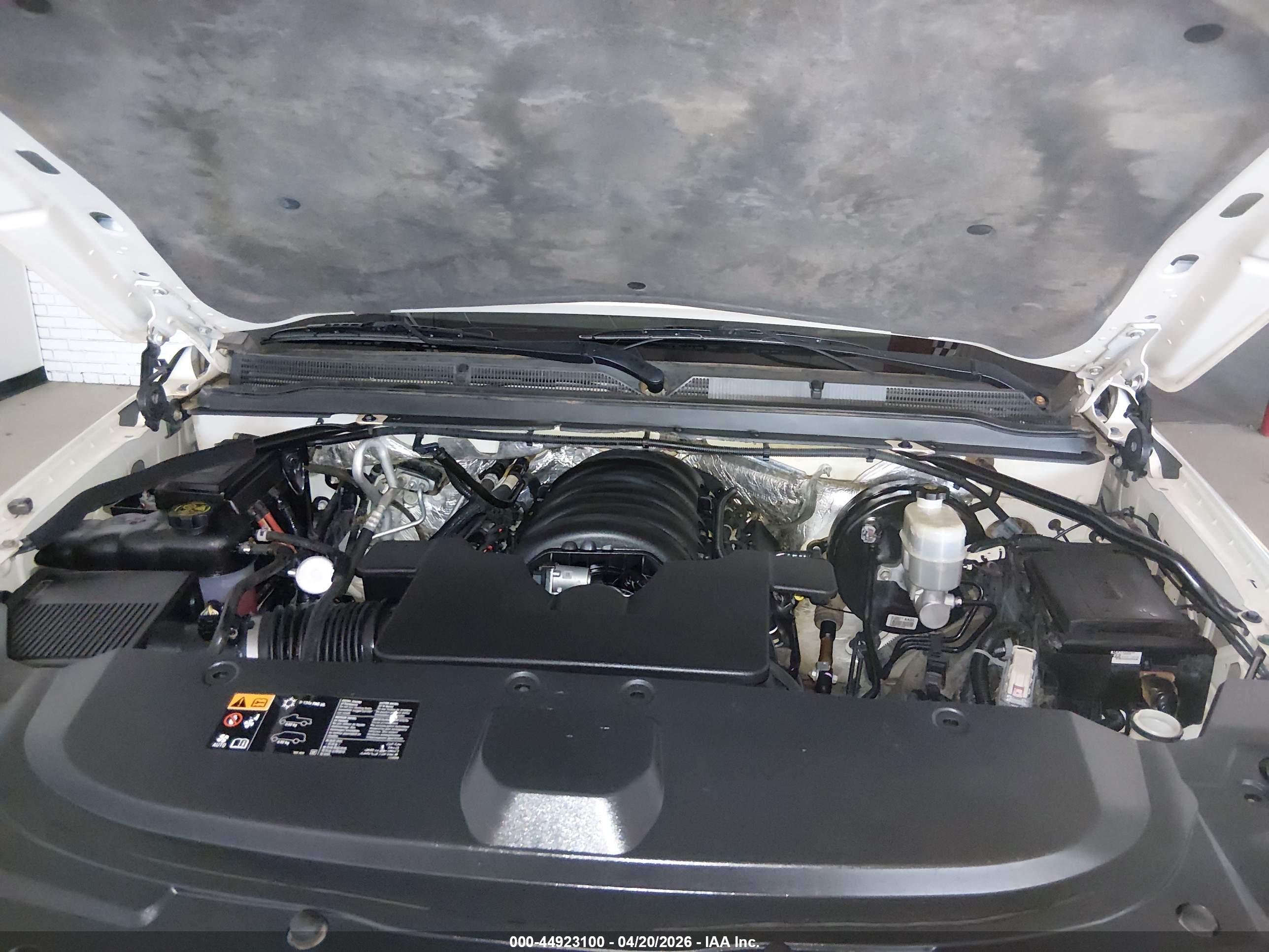 CADILLAC ESCALADE image 10