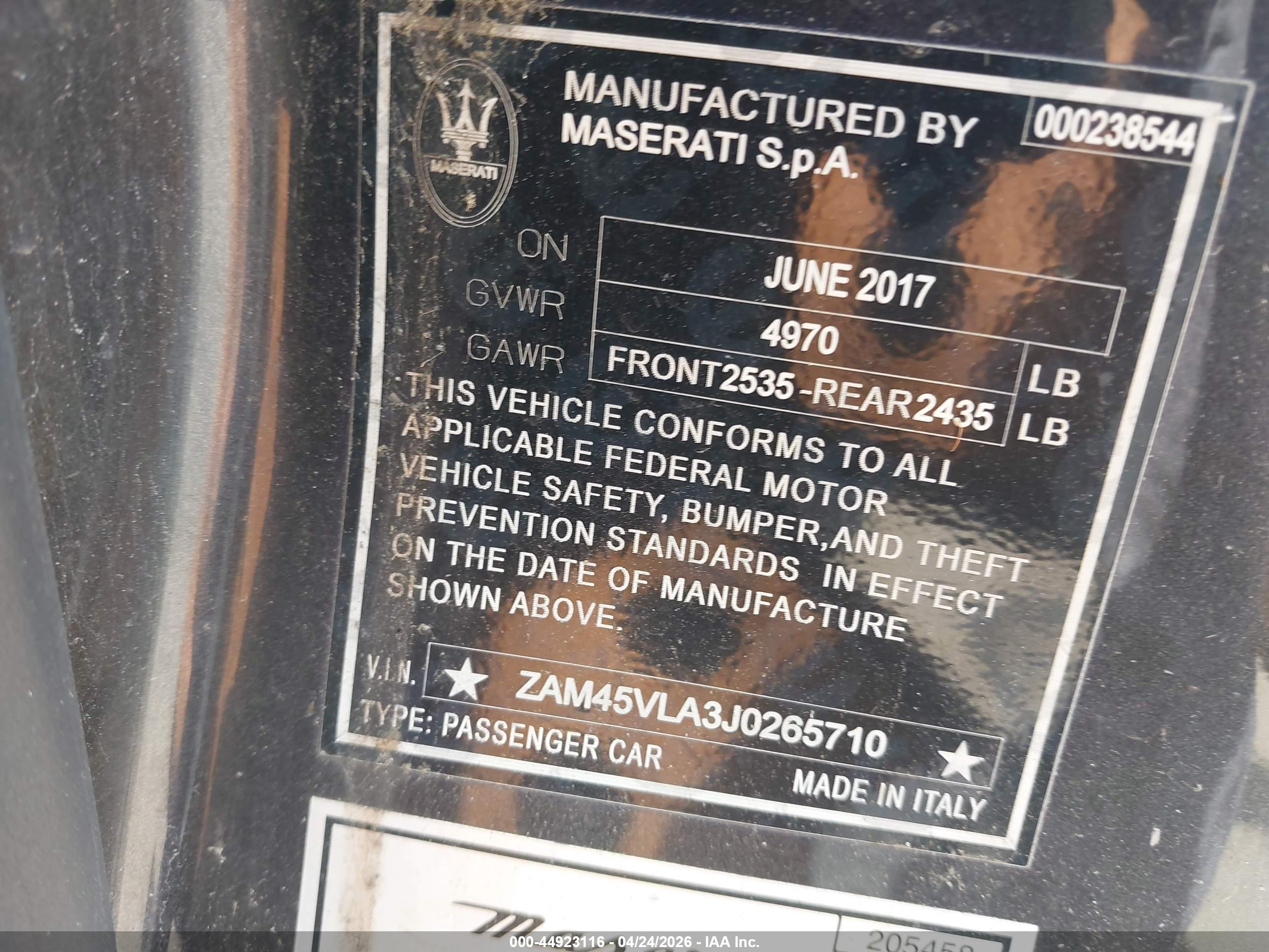 MASERATI GRANTURISMO image 9