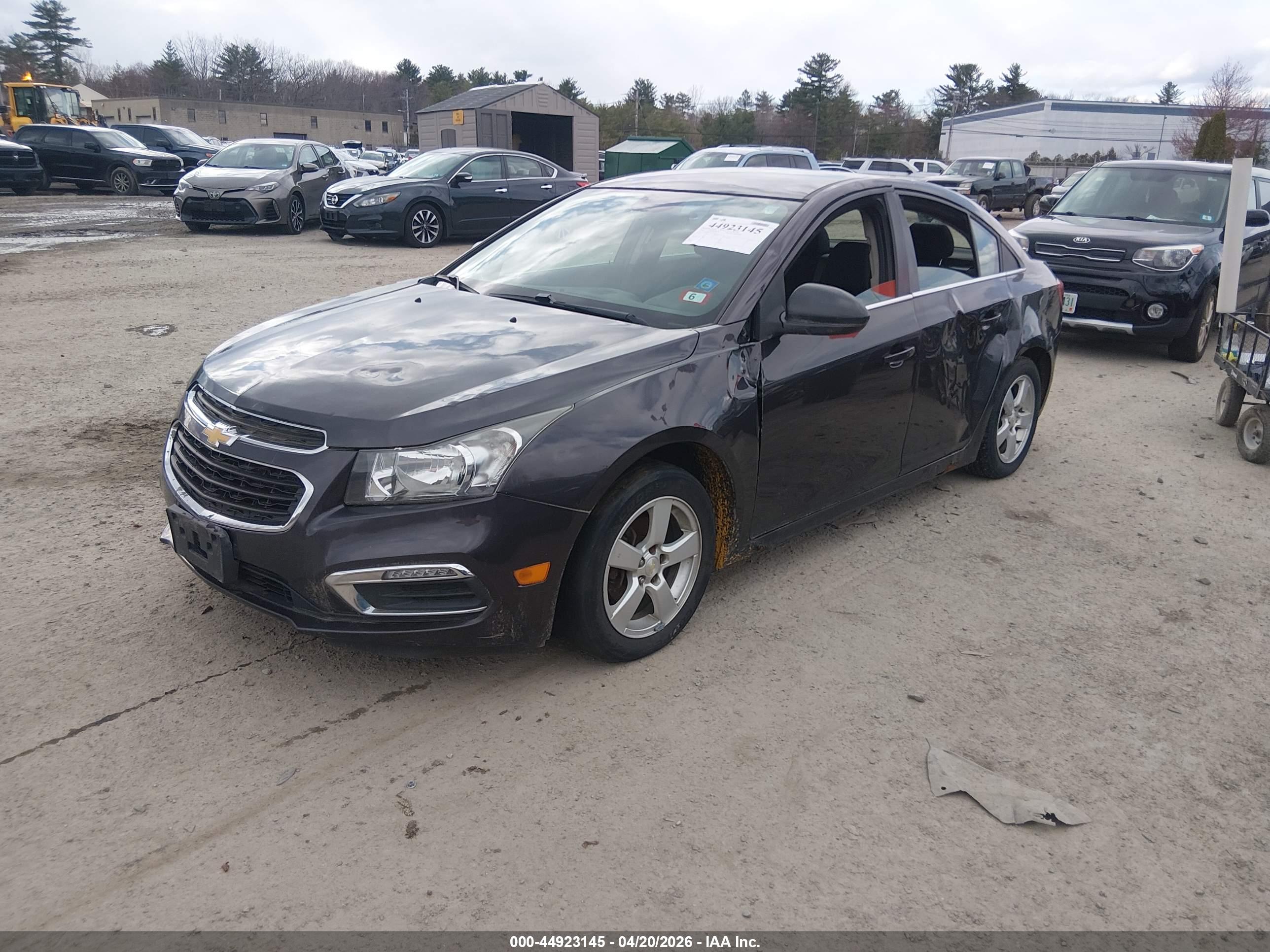 CHEVROLET CRUZE image 2