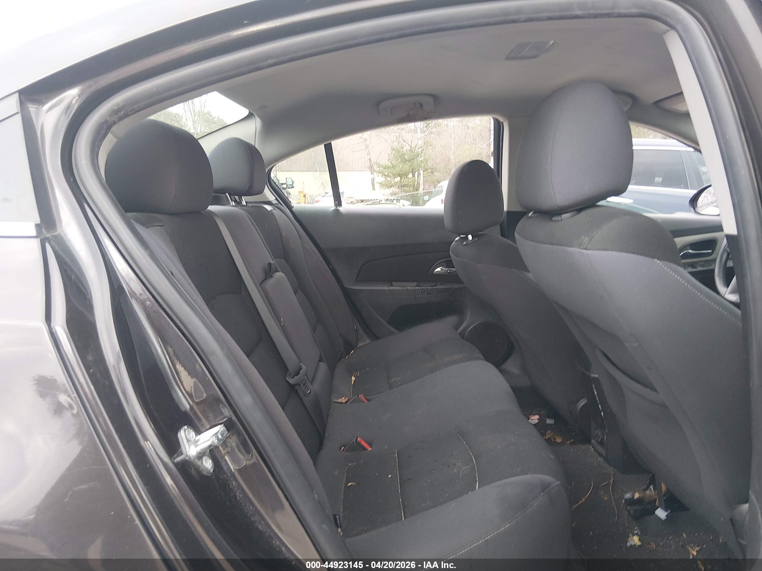 CHEVROLET CRUZE image 8