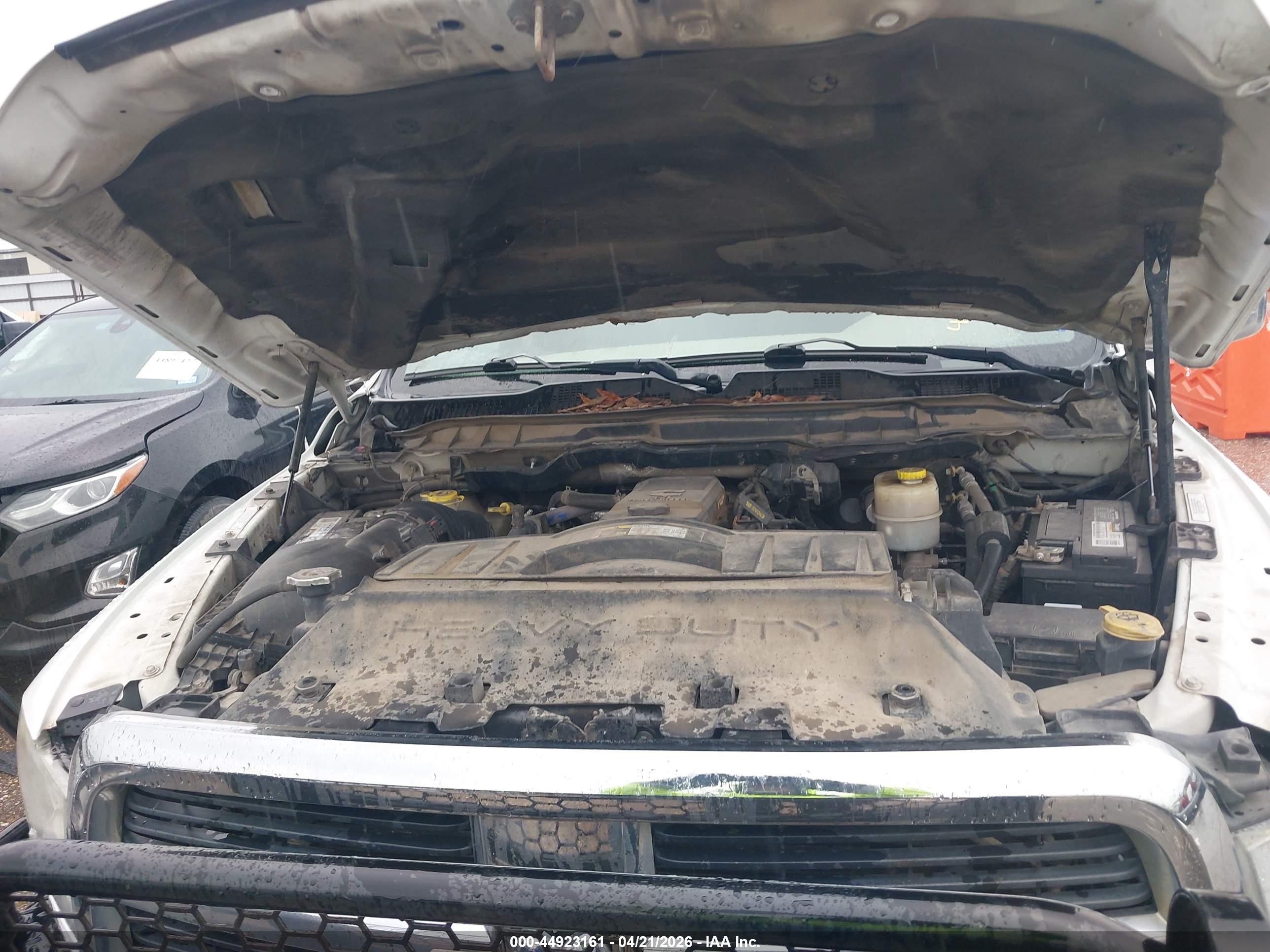 RAM 2500 image 10