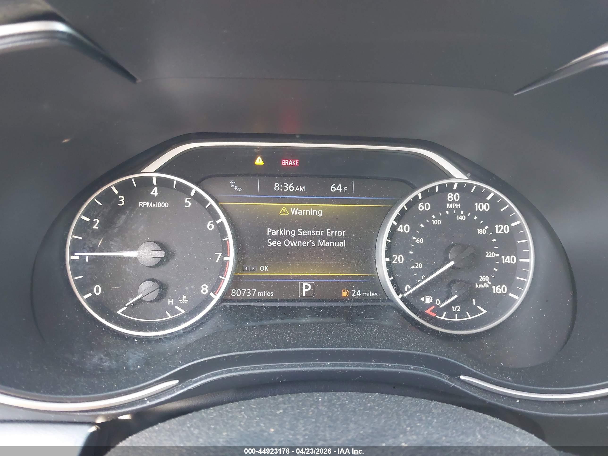 NISSAN MAXIMA image 7
