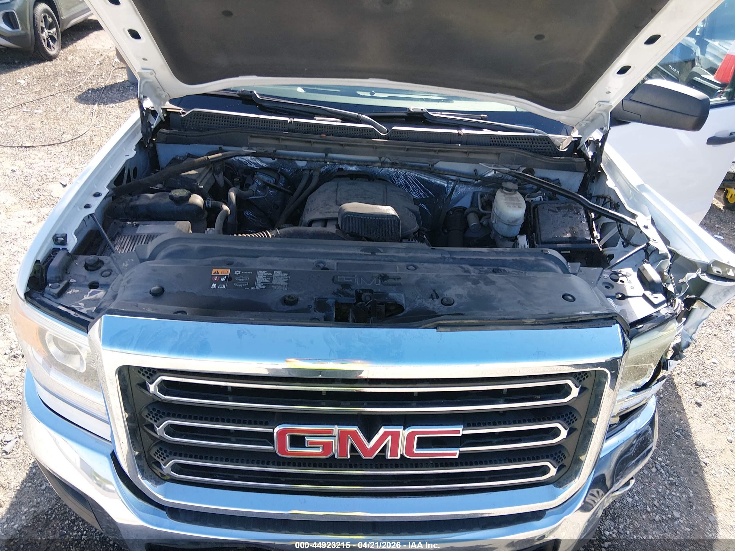 GMC SIERRA image 10