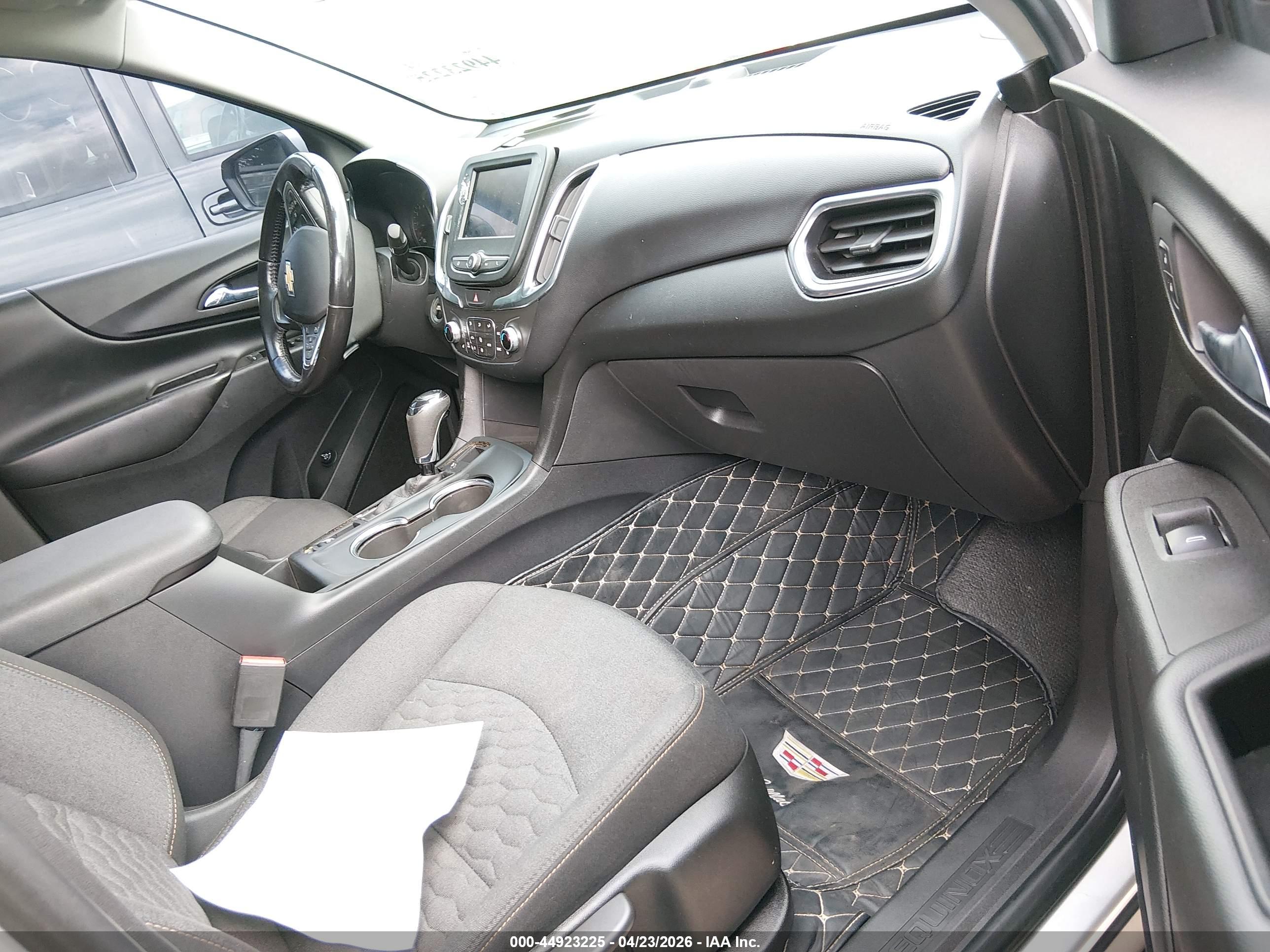 CHEVROLET EQUINOX image 5