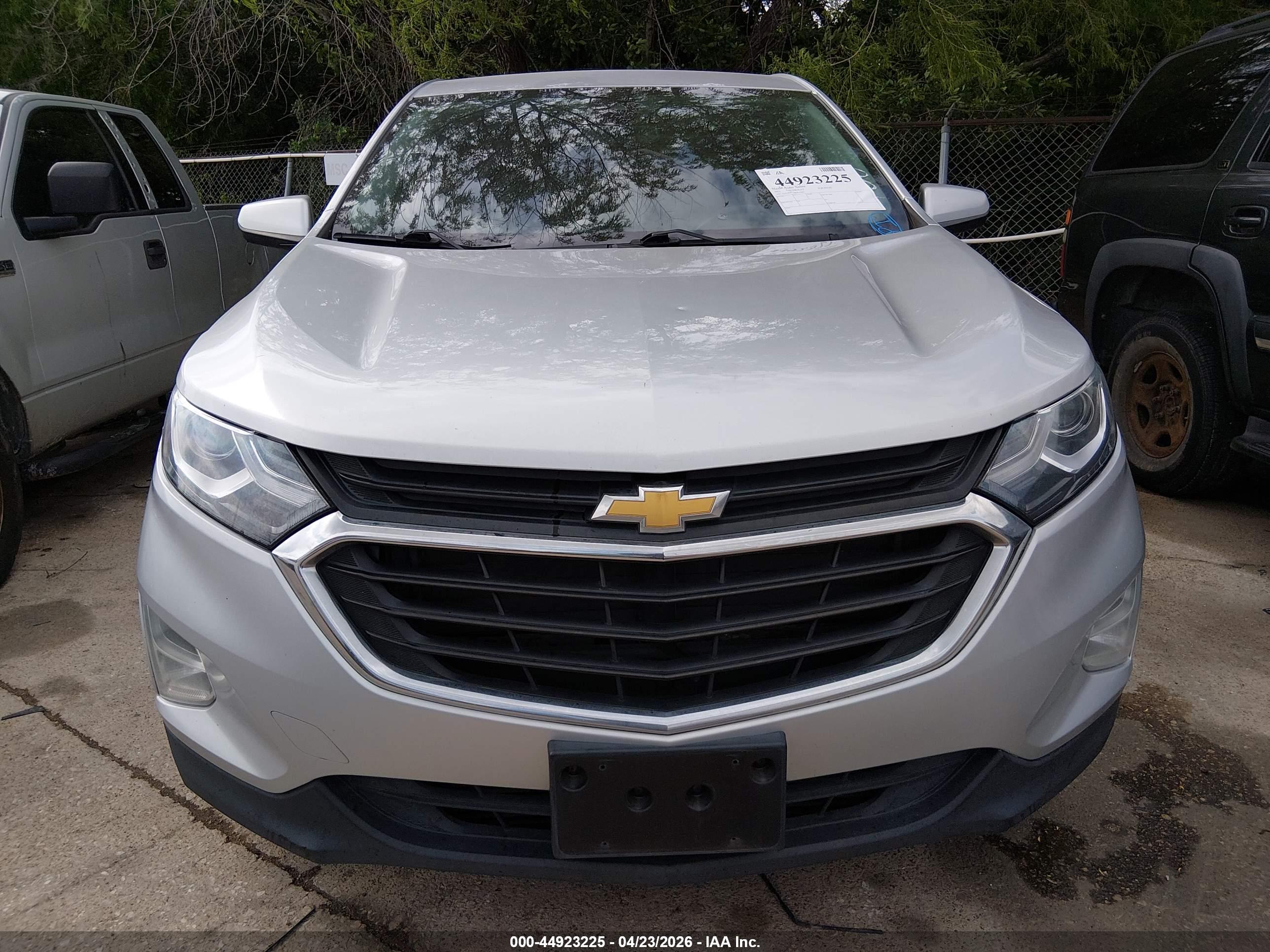CHEVROLET EQUINOX image 6