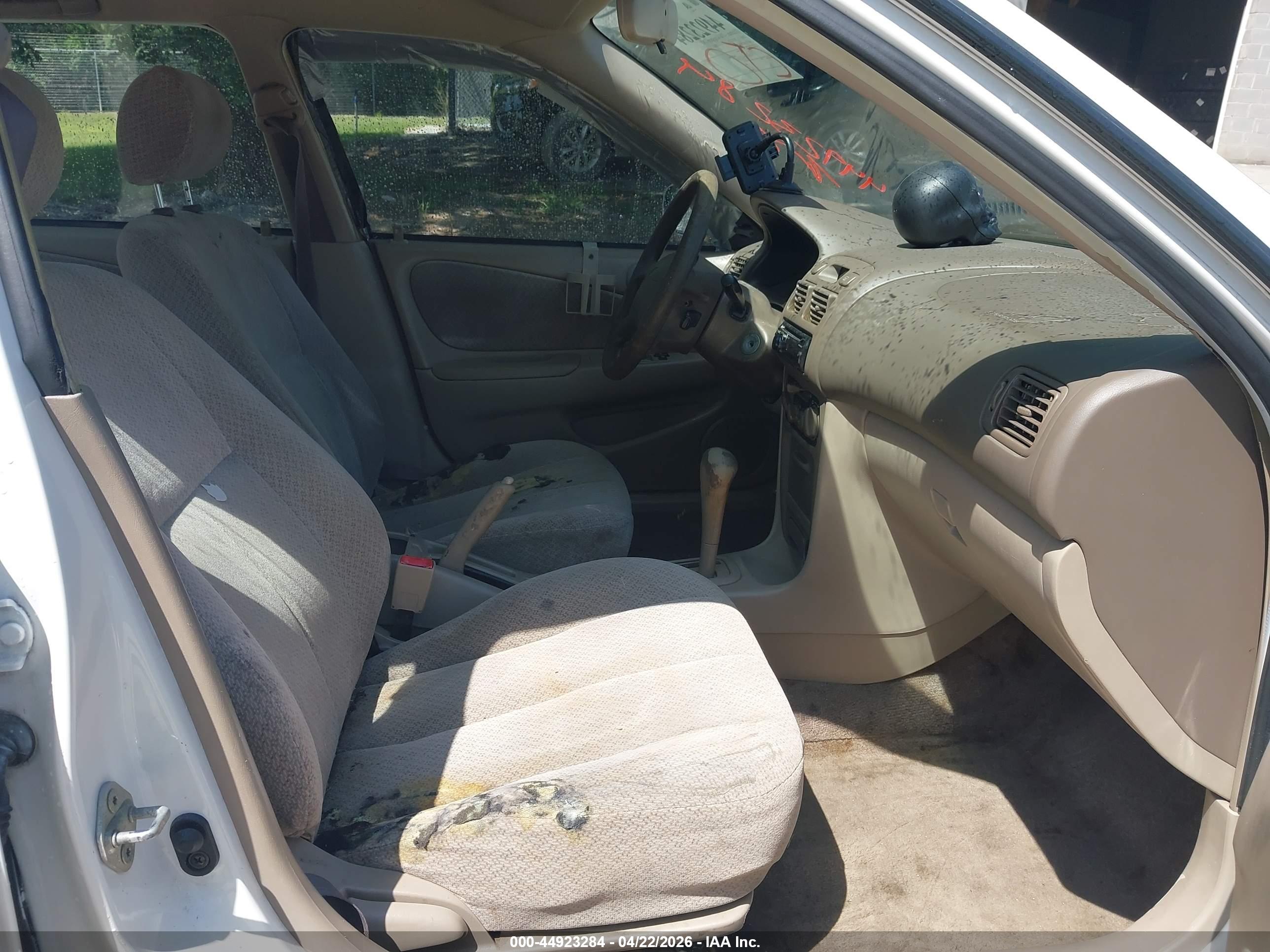 TOYOTA COROLLA image 5