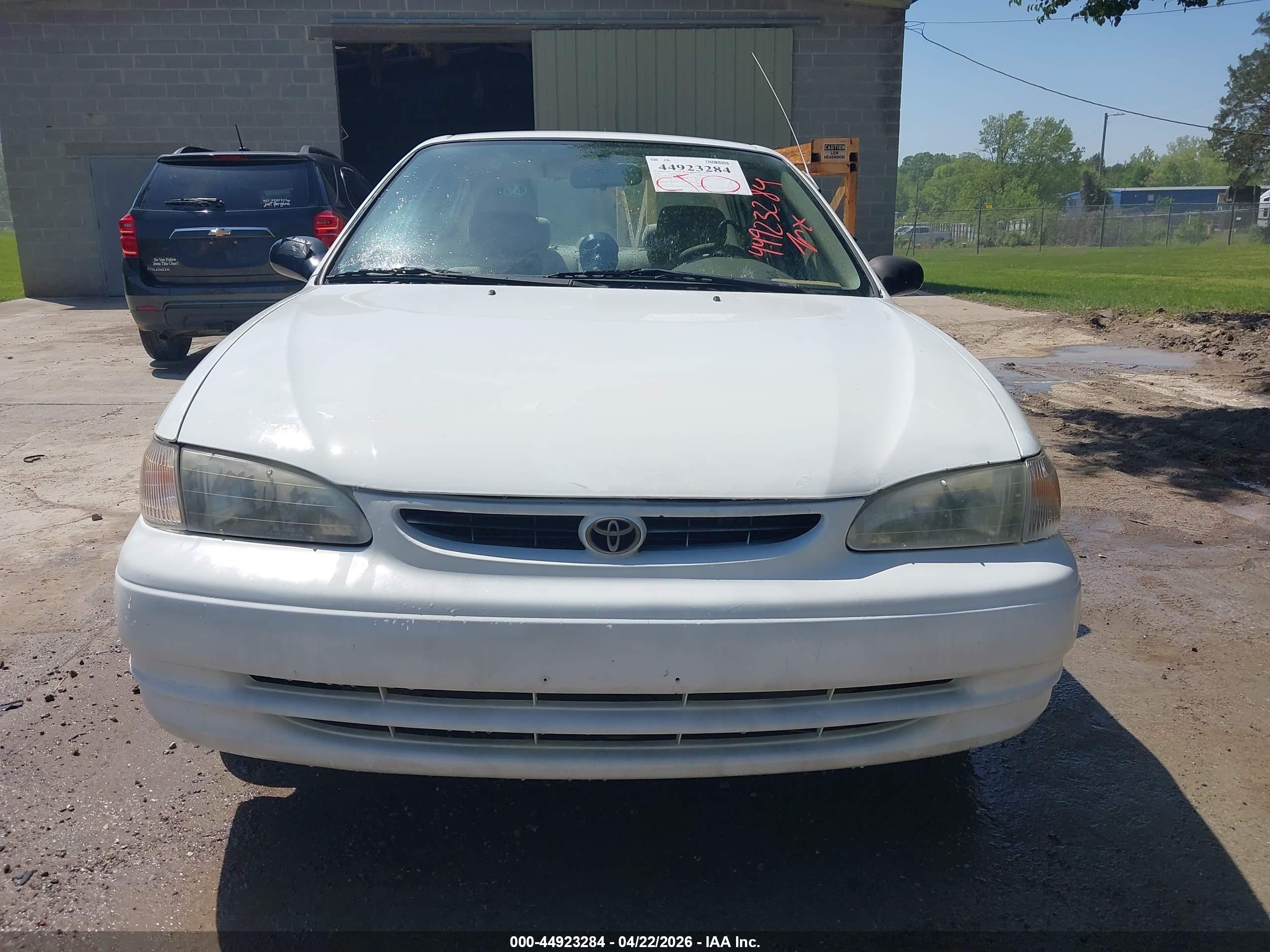 TOYOTA COROLLA image 6