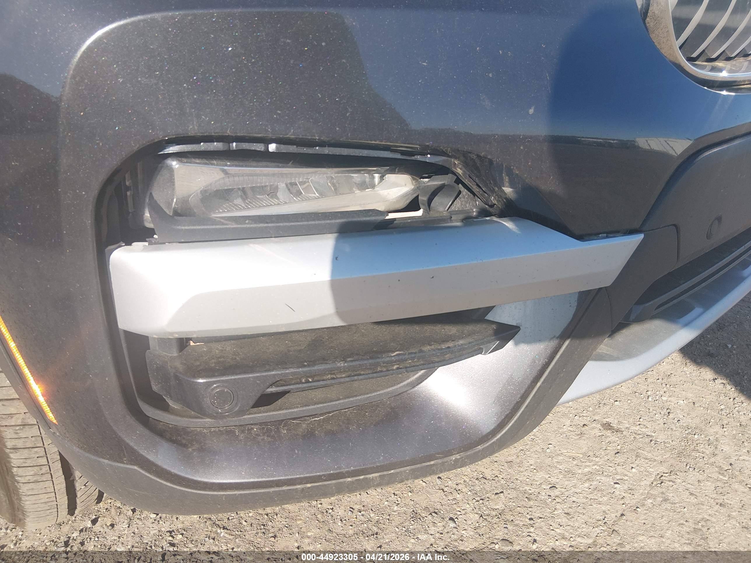 BMW X3 image 6