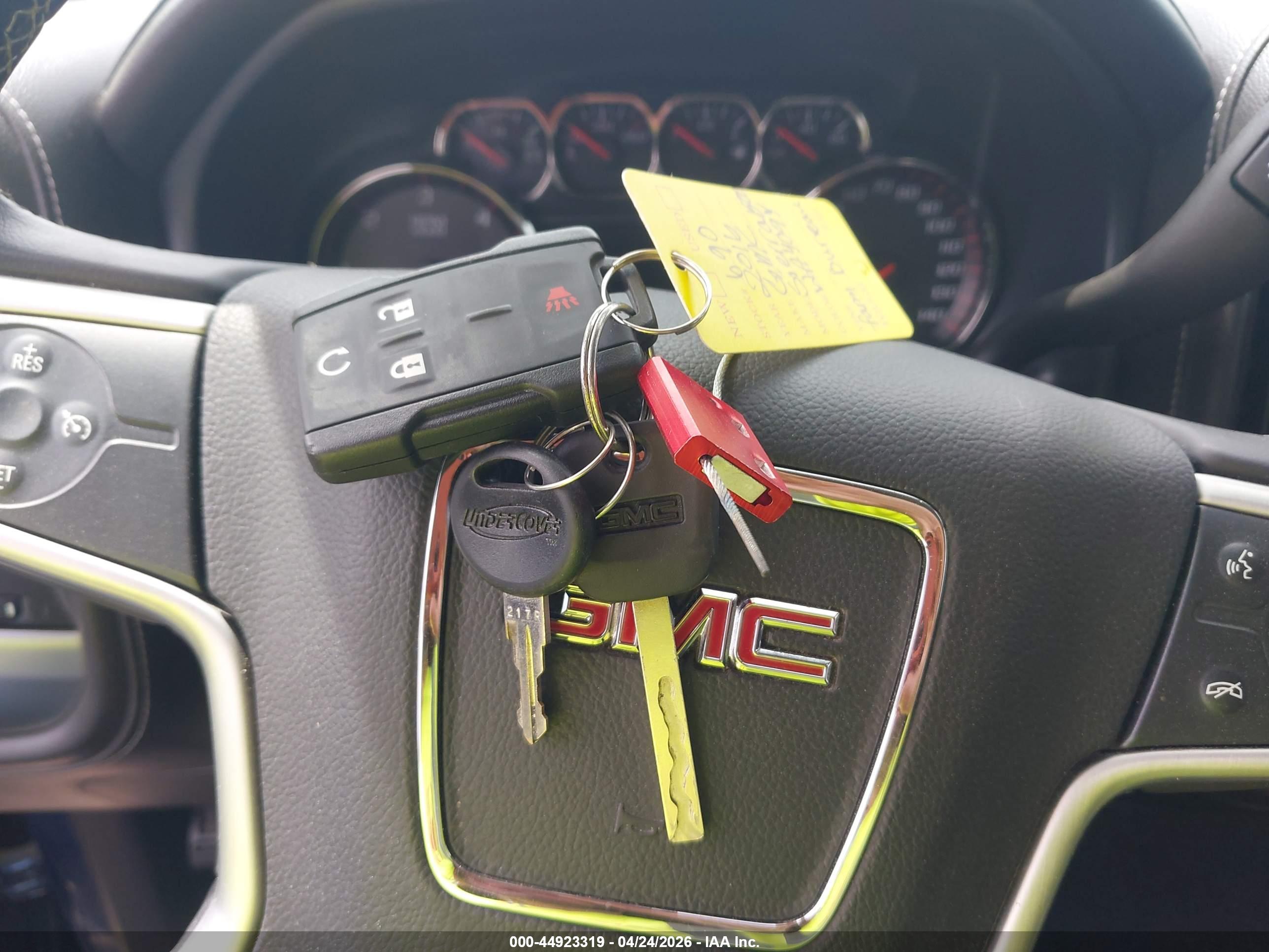 GMC SIERRA image 11