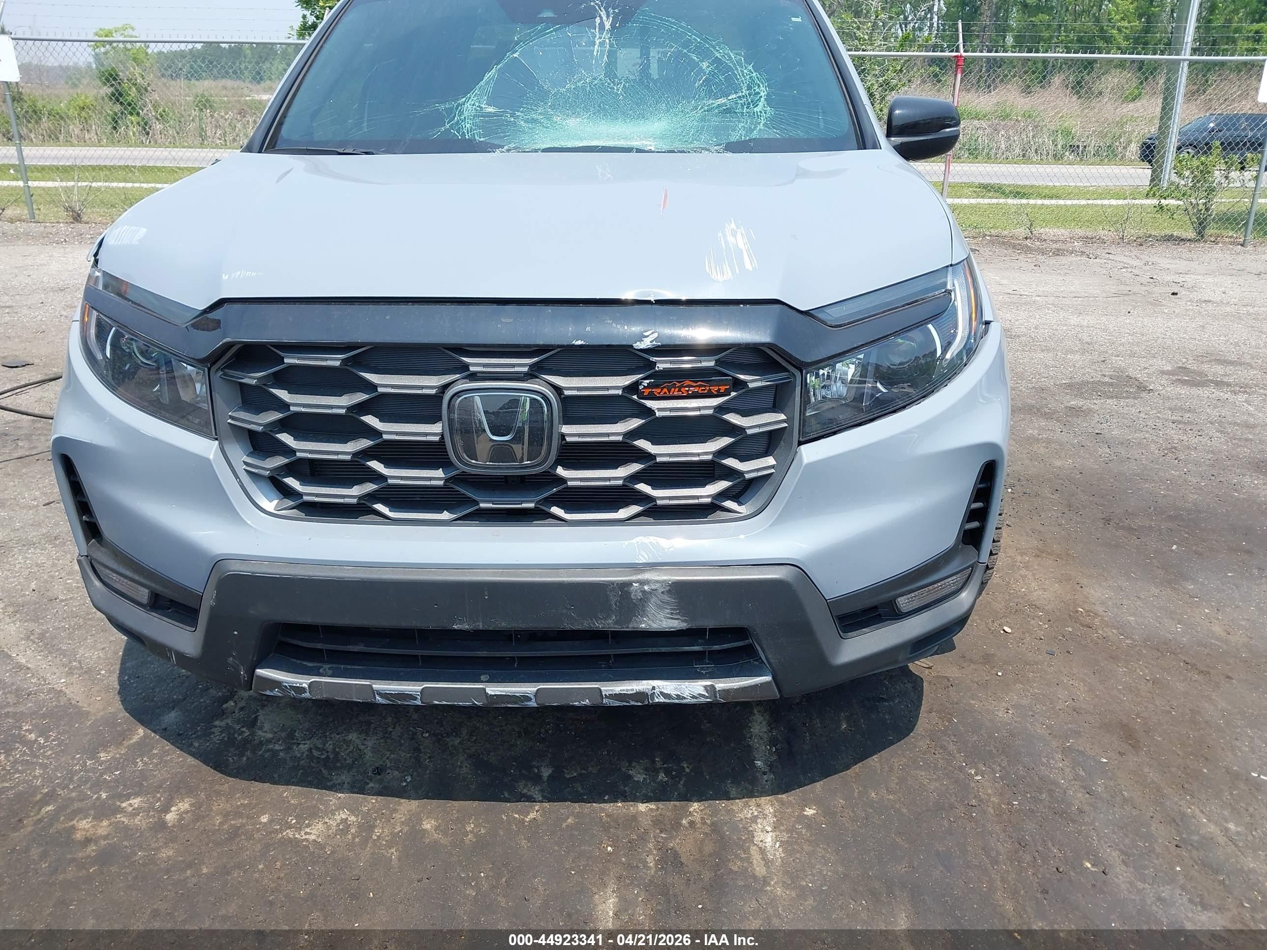 HONDA RIDGELINE image 6