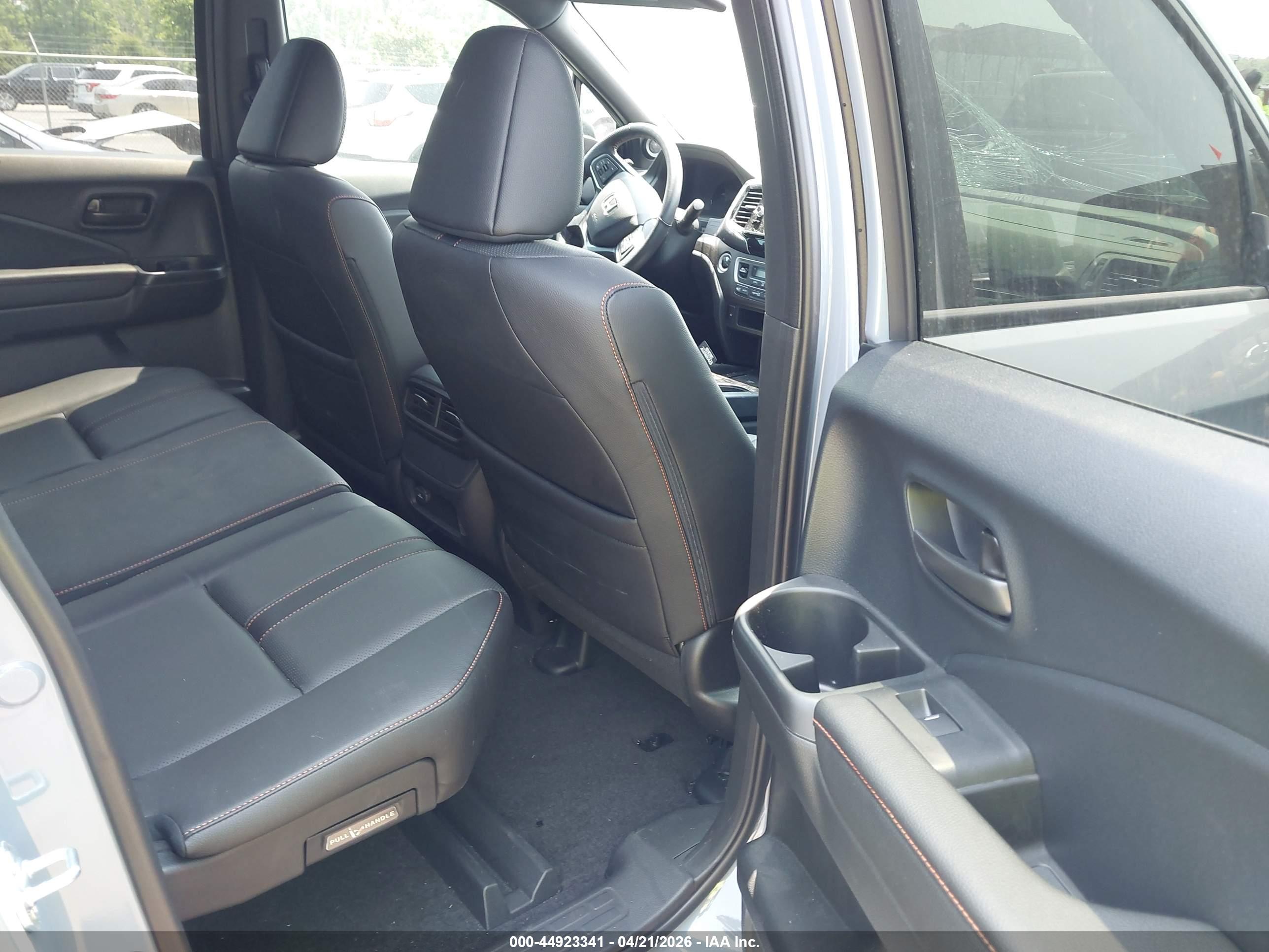 HONDA RIDGELINE image 8