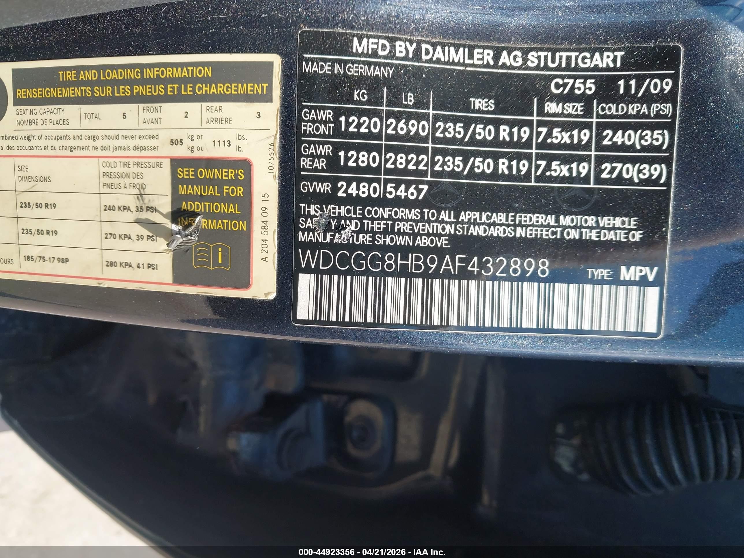 MERCEDES-BENZ GLK image 9