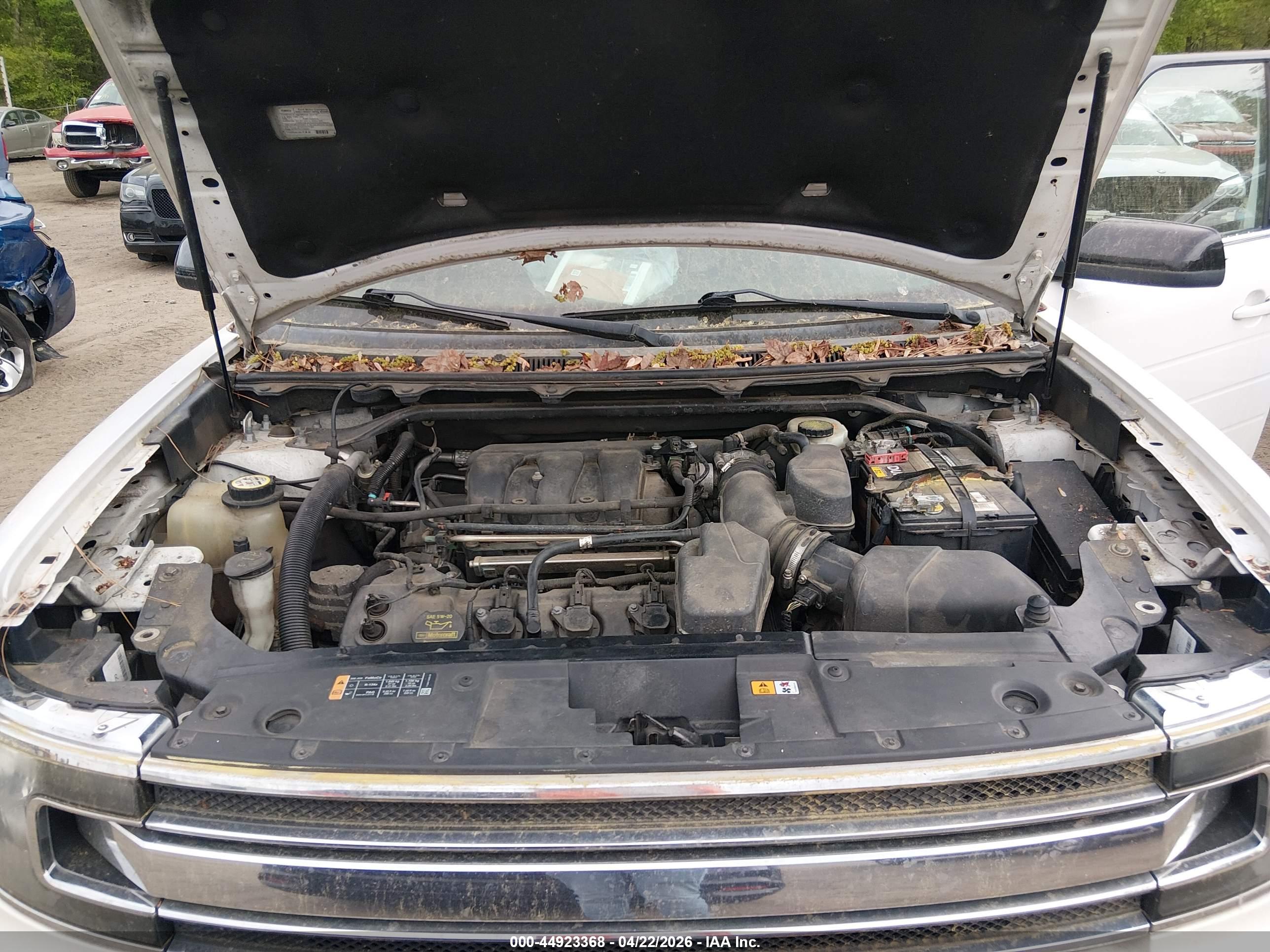 FORD FLEX image 10