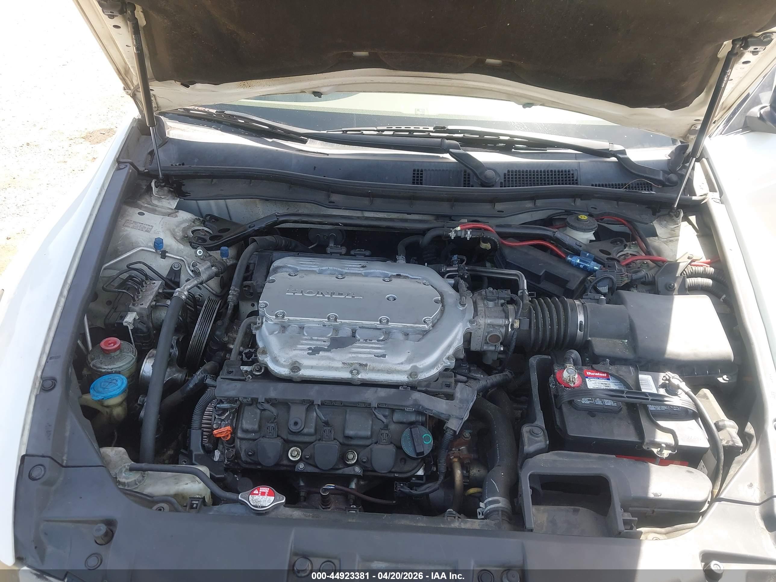 HONDA ACCORD image 10