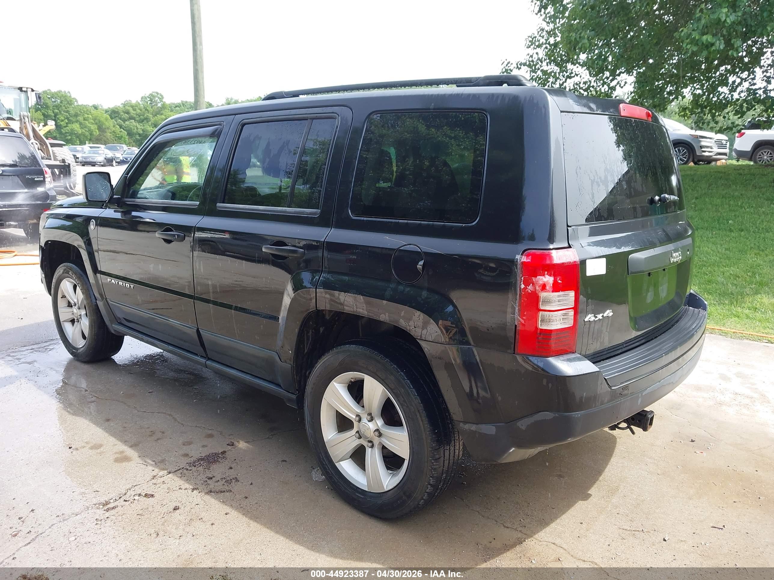 JEEP PATRIOT image 3