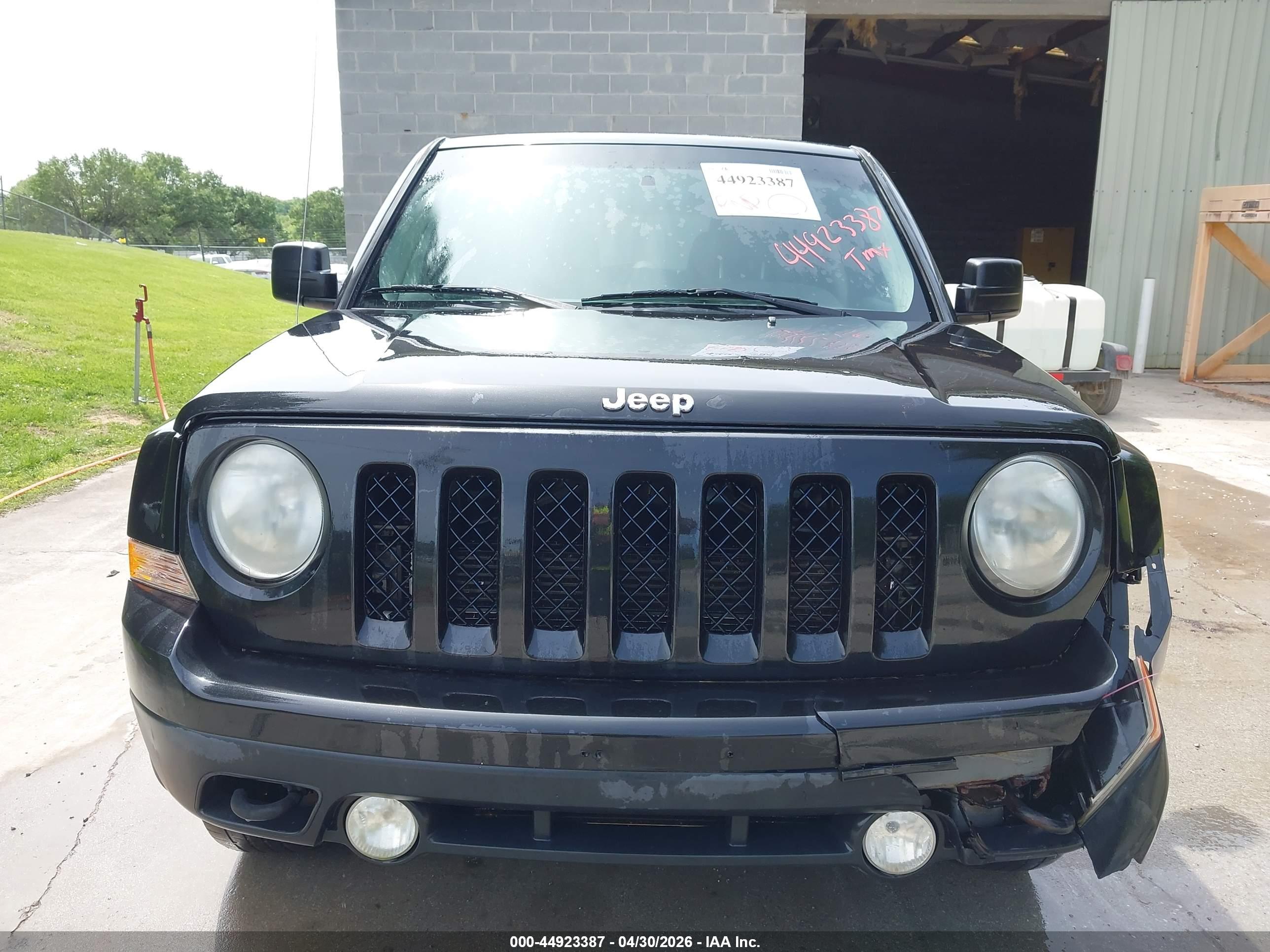 JEEP PATRIOT image 6