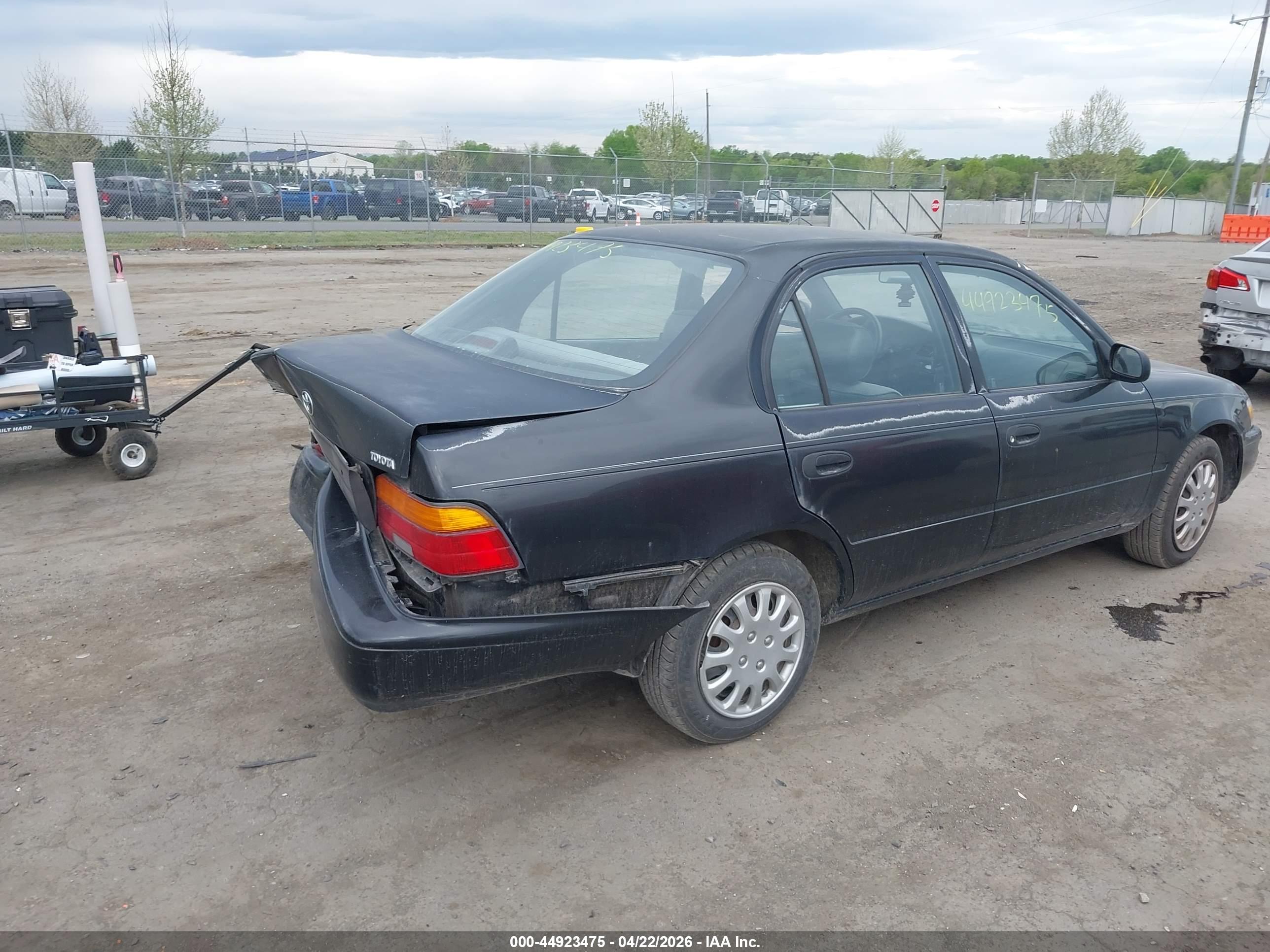 TOYOTA COROLLA image 4