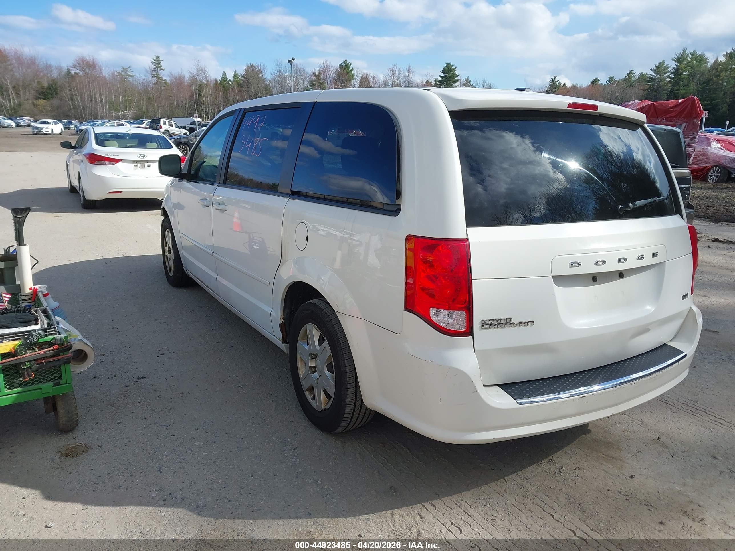 DODGE GRAND image 3