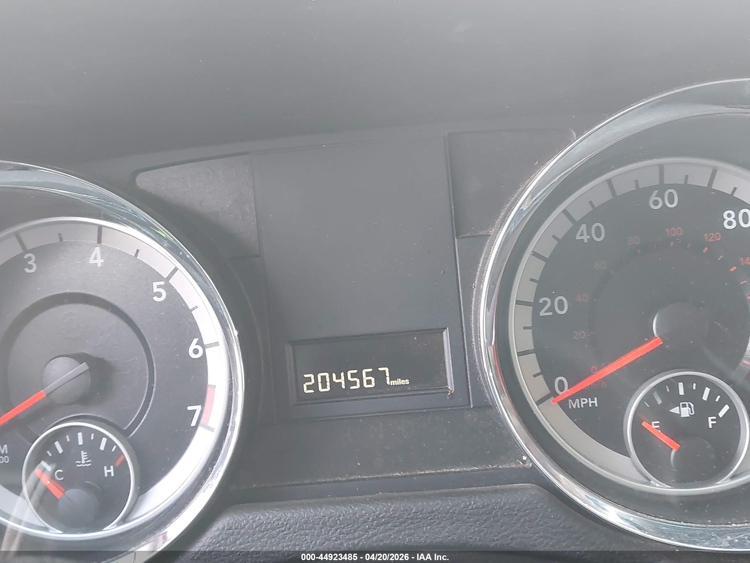 DODGE GRAND image 7