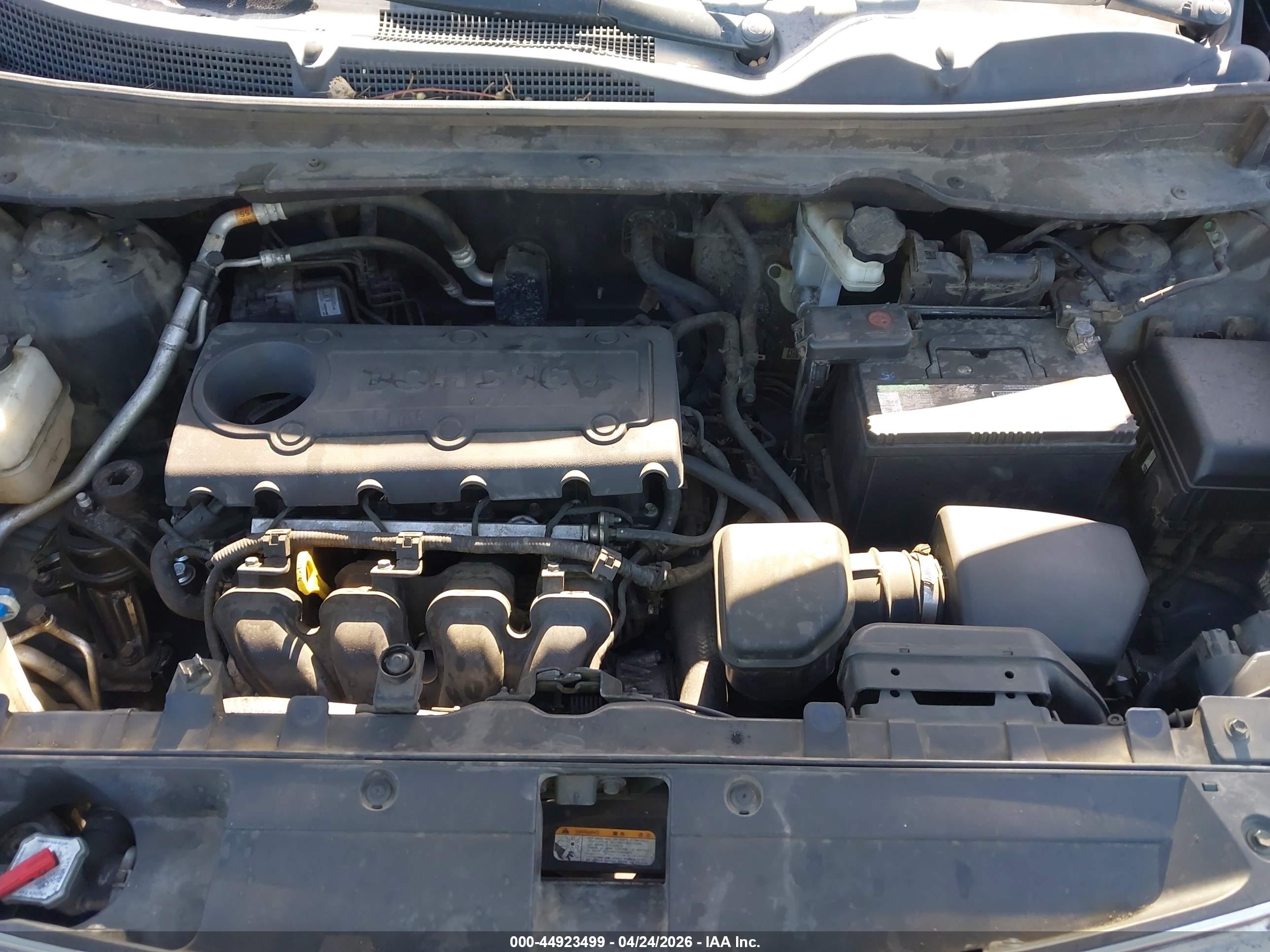KIA SPORTAGE image 10