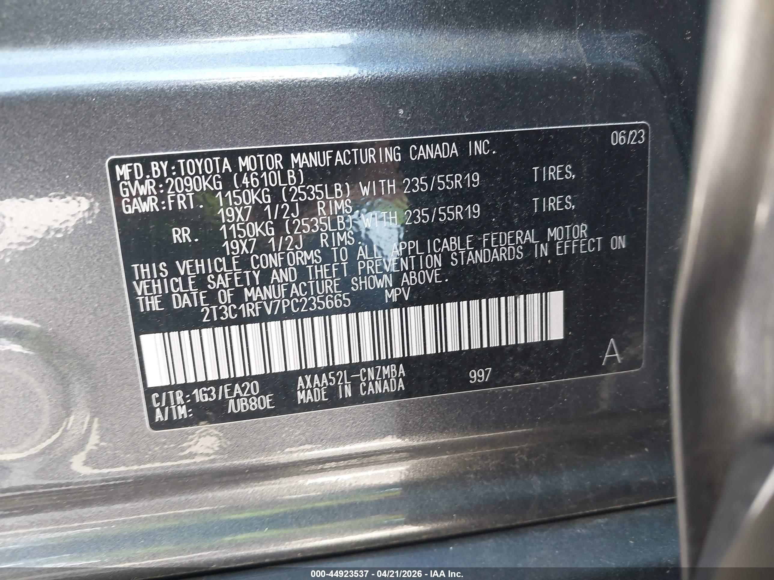 TOYOTA RAV4 image 9