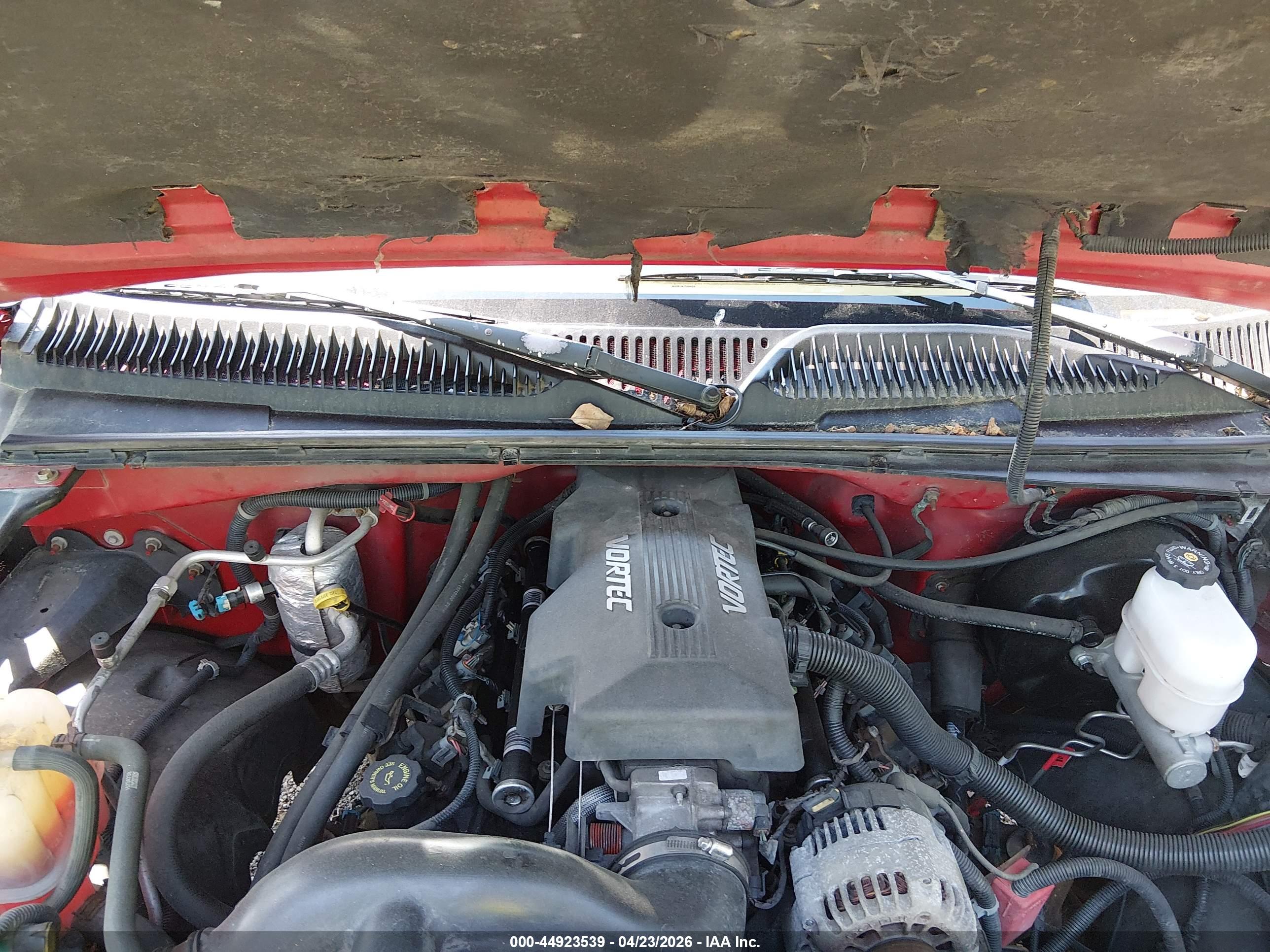 CHEVROLET SILVERADO image 10