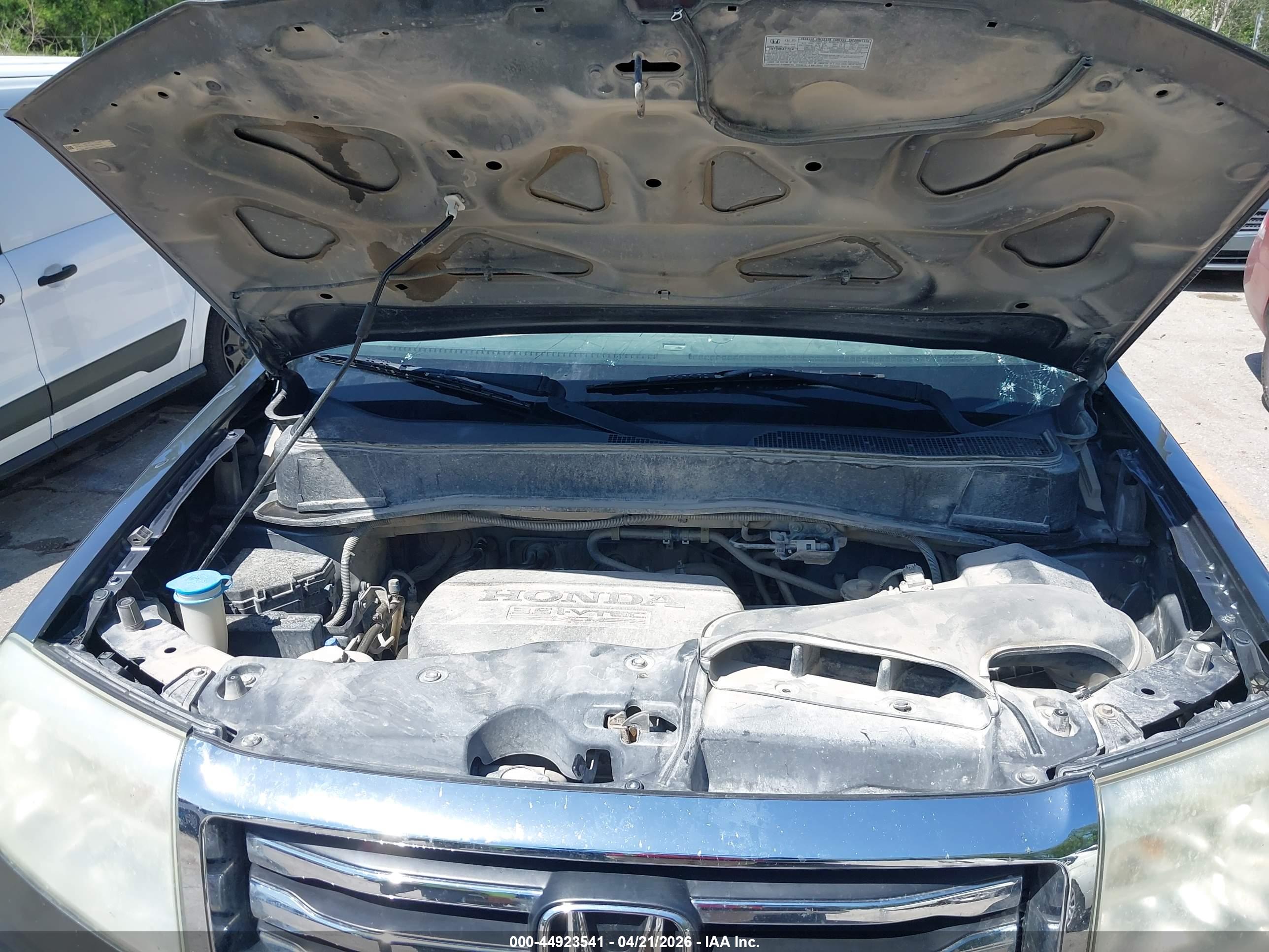 HONDA PILOT image 10