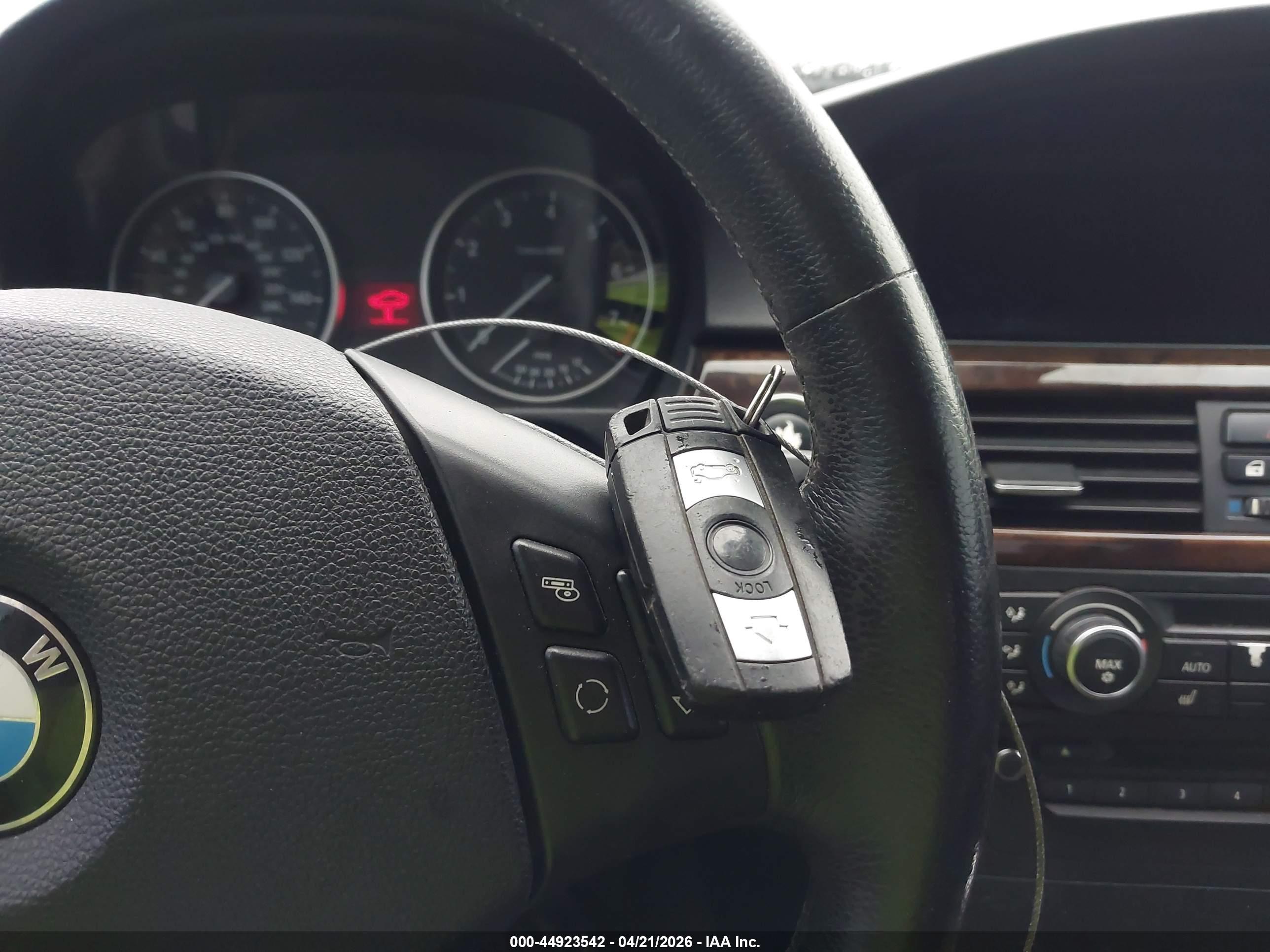 BMW 328I image 11