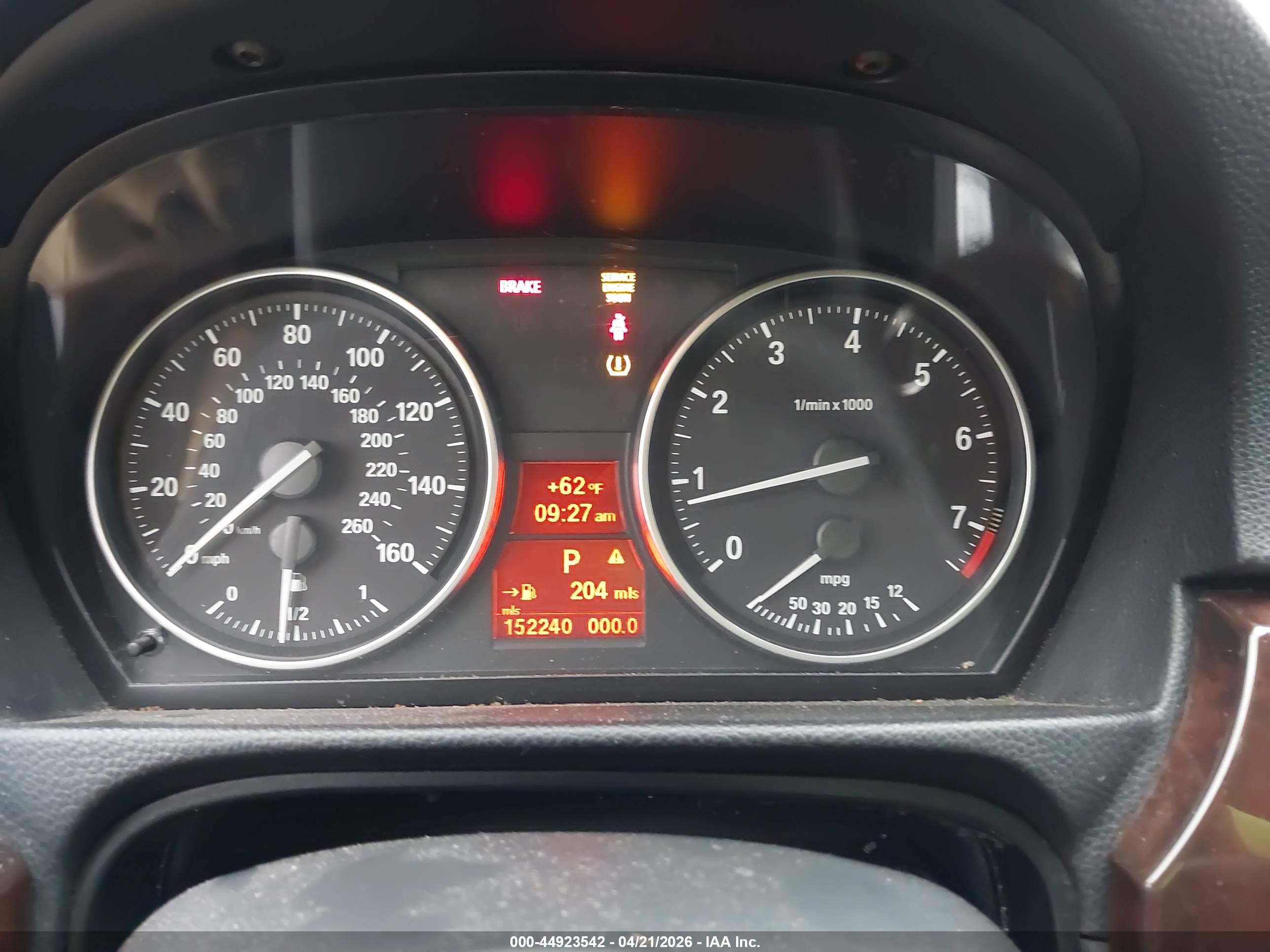 BMW 328I image 7
