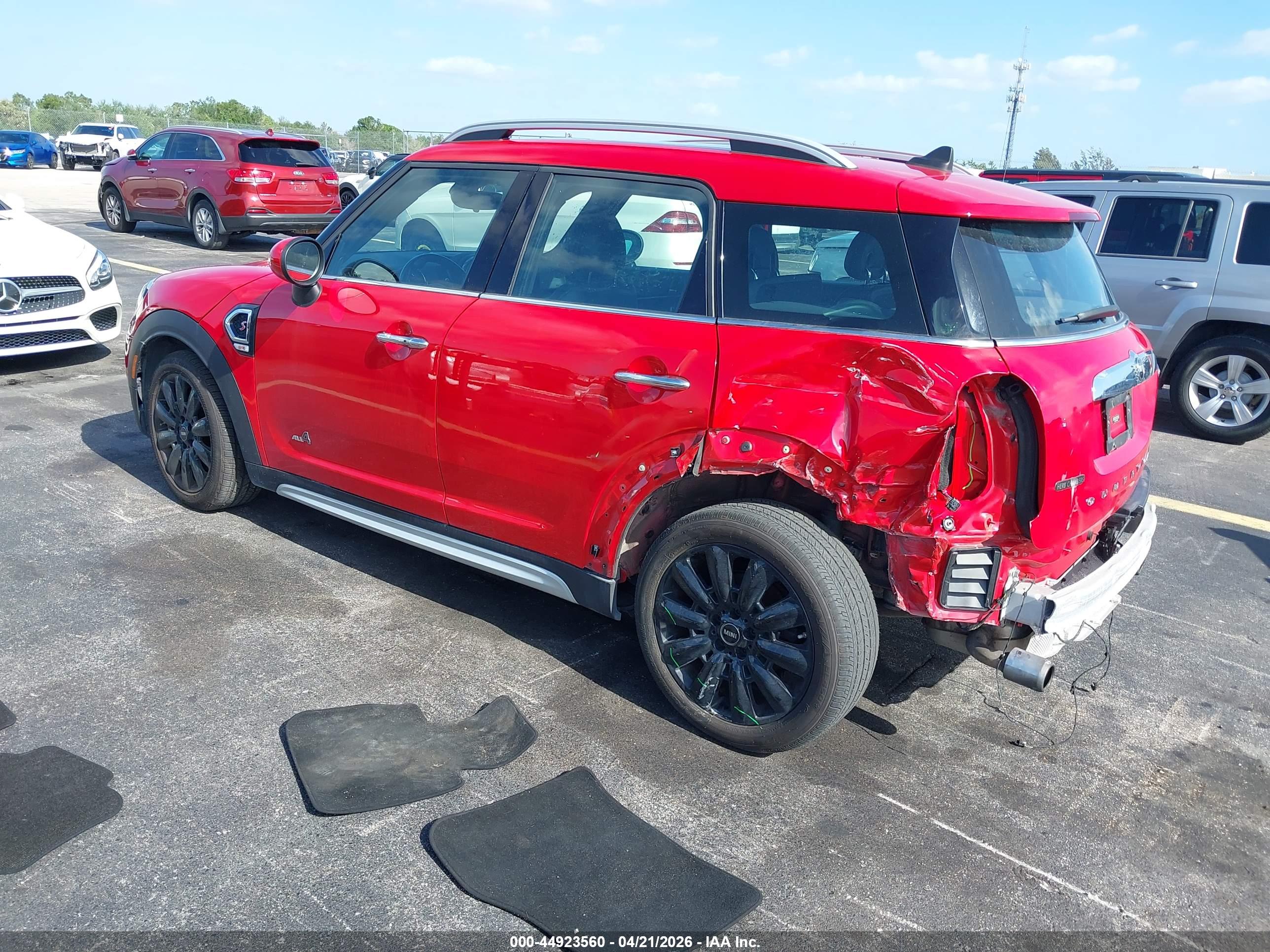 MINI COUNTRYMAN image 3