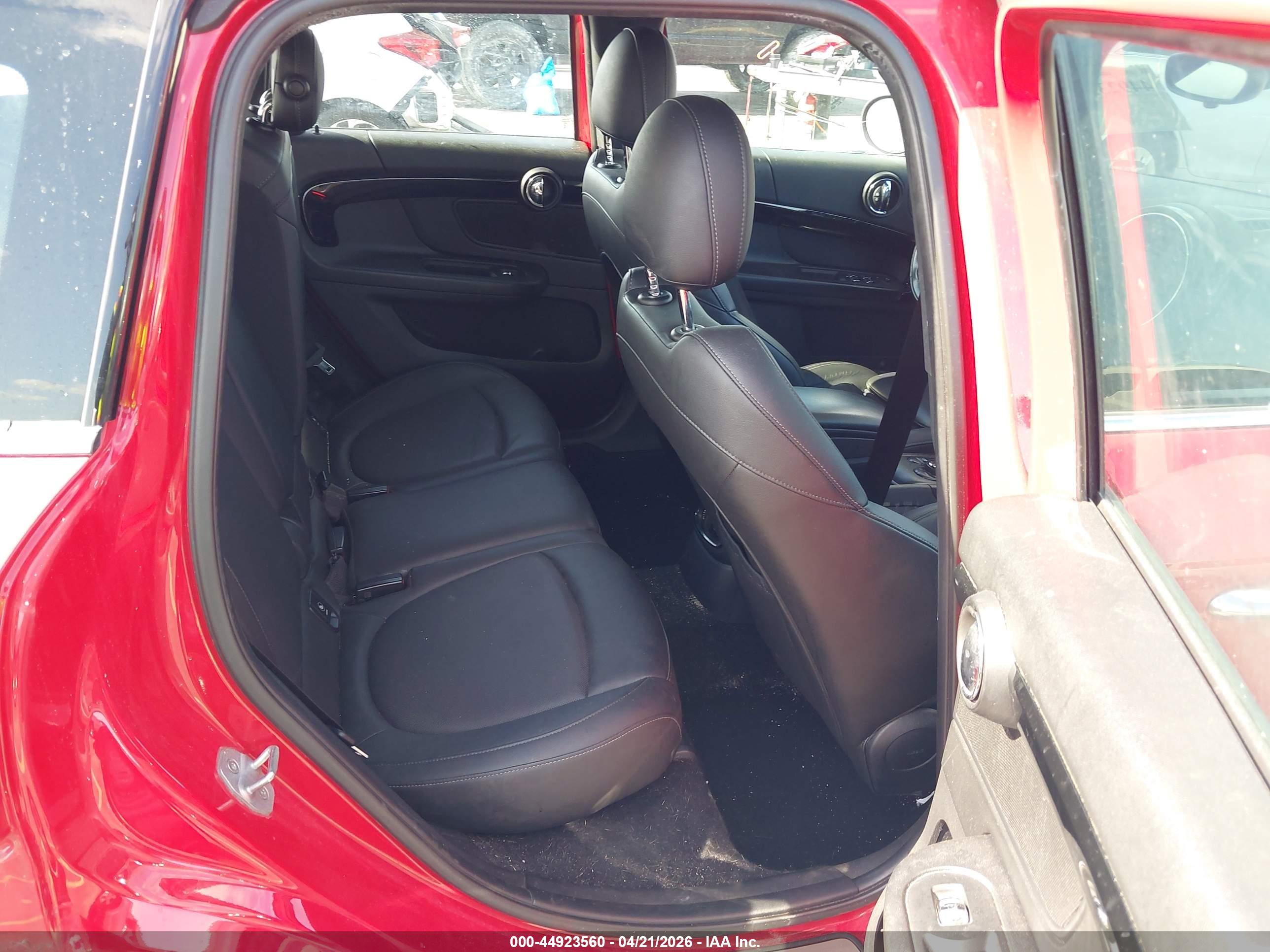 MINI COUNTRYMAN image 8
