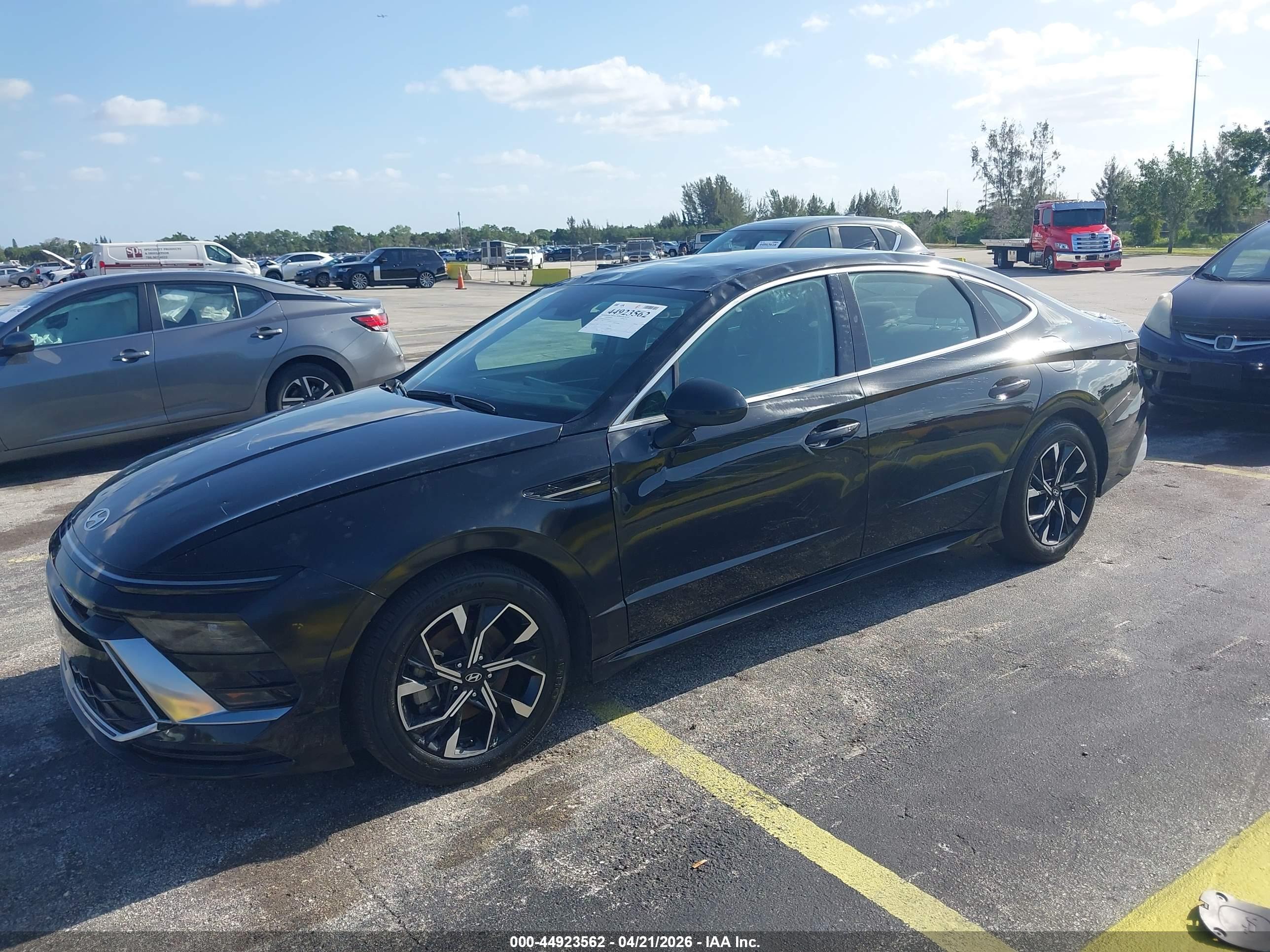 HYUNDAI SONATA image 2