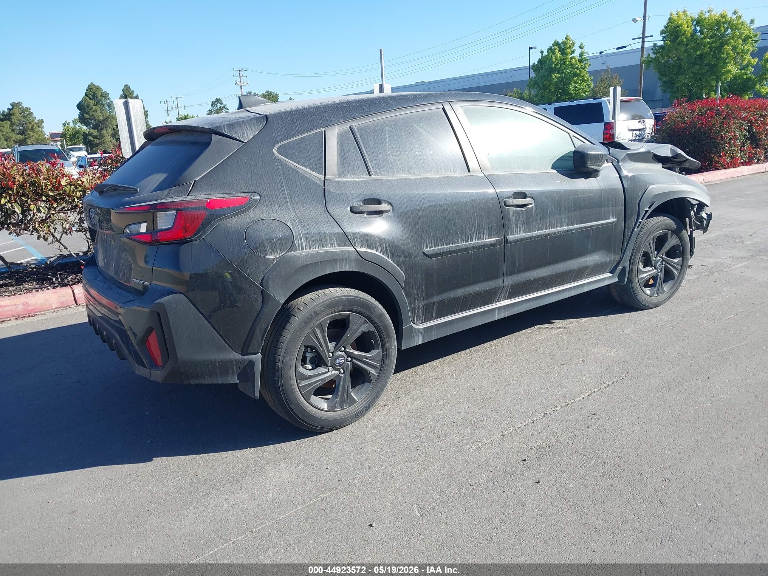 SUBARU CROSSTREK image 4