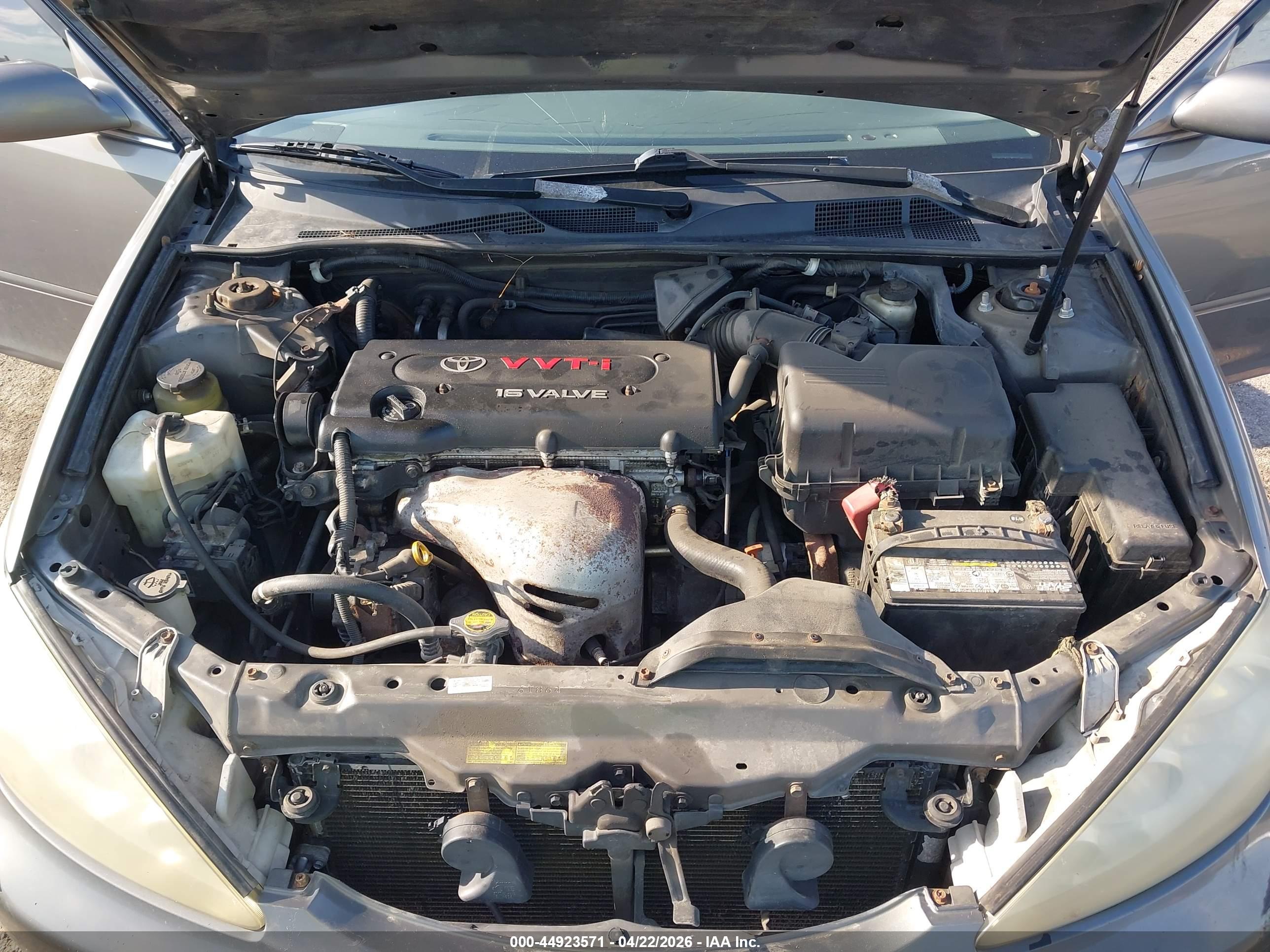 TOYOTA CAMRY image 10