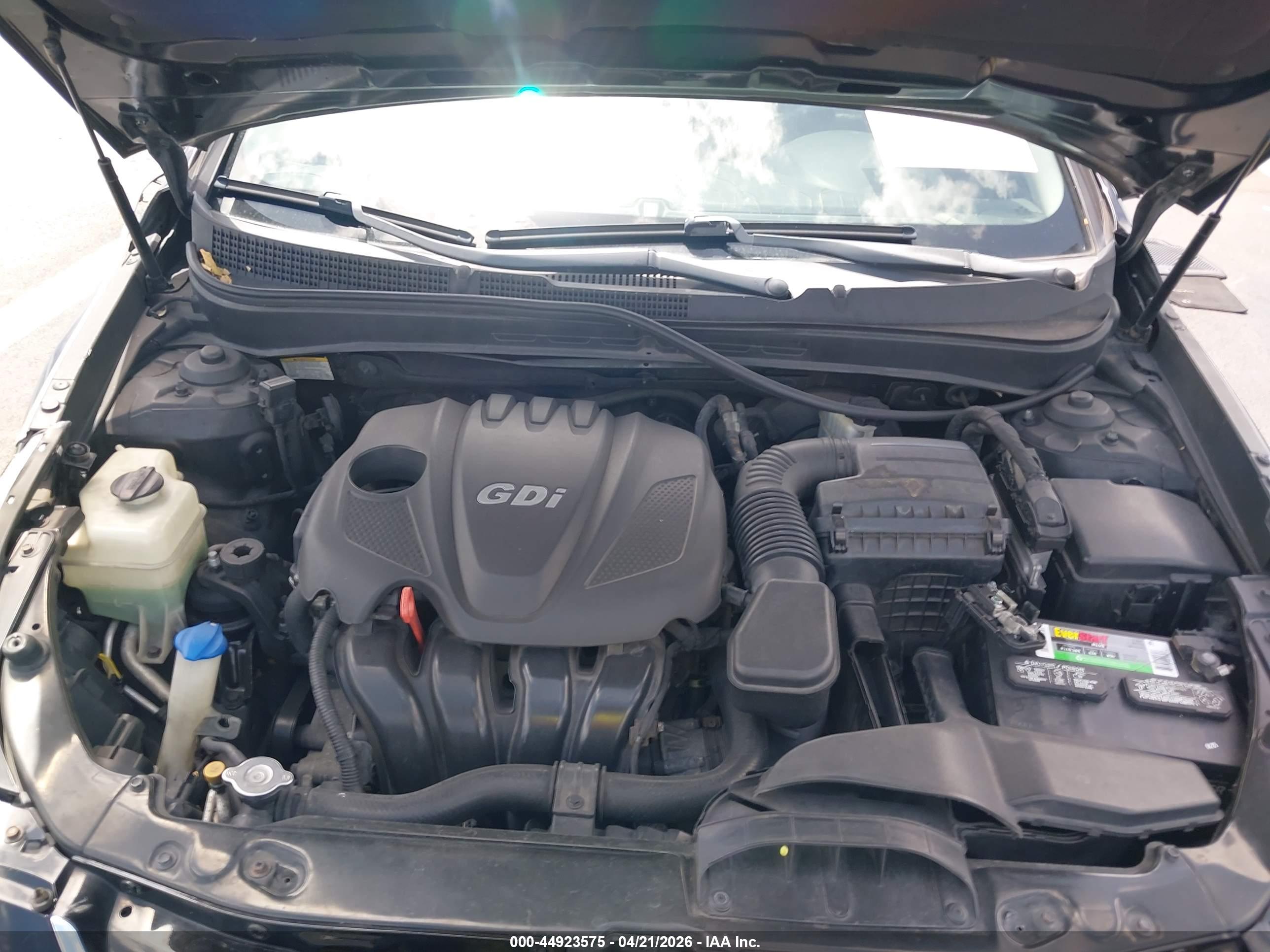HYUNDAI SONATA image 10