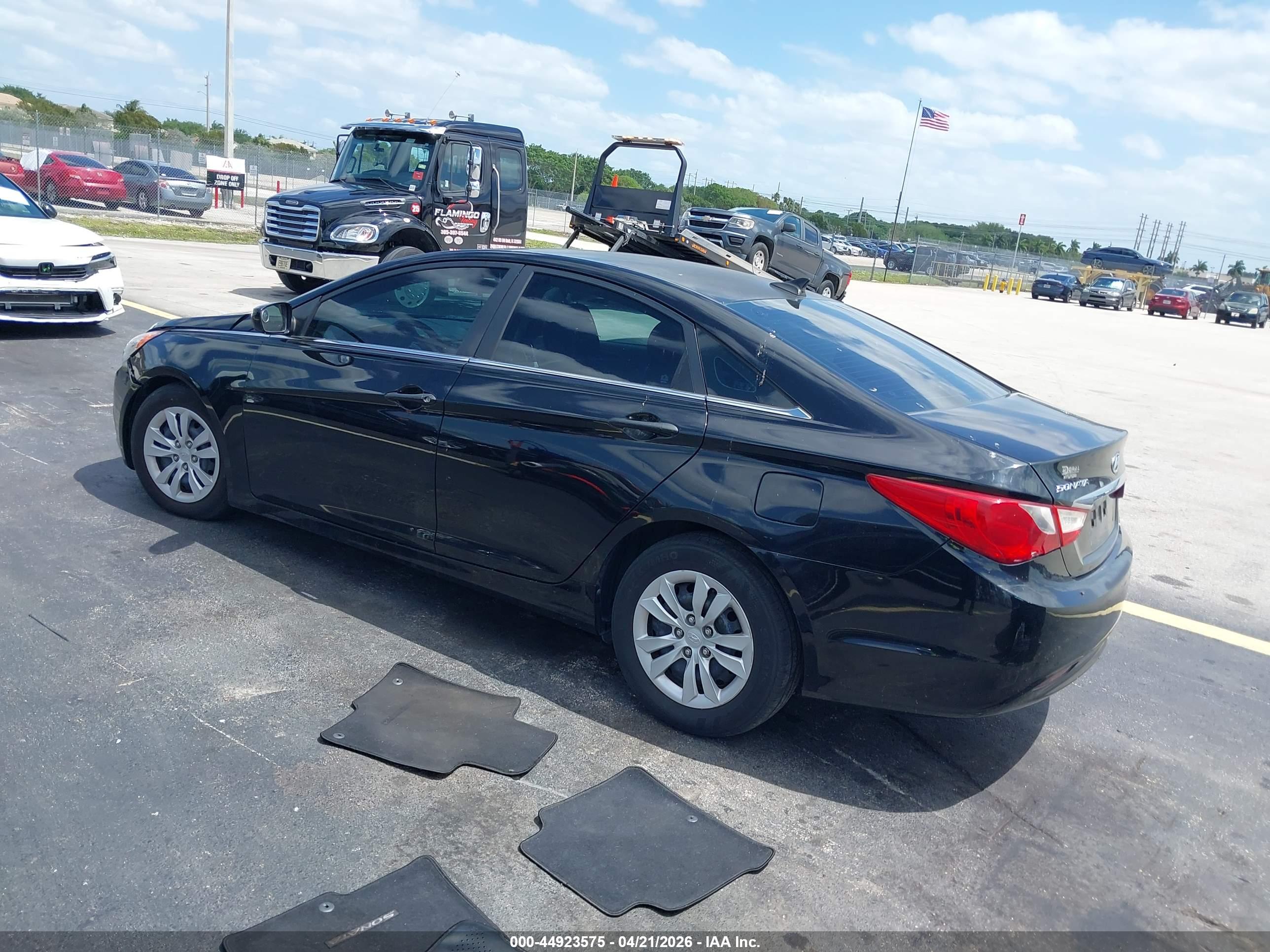 HYUNDAI SONATA image 3