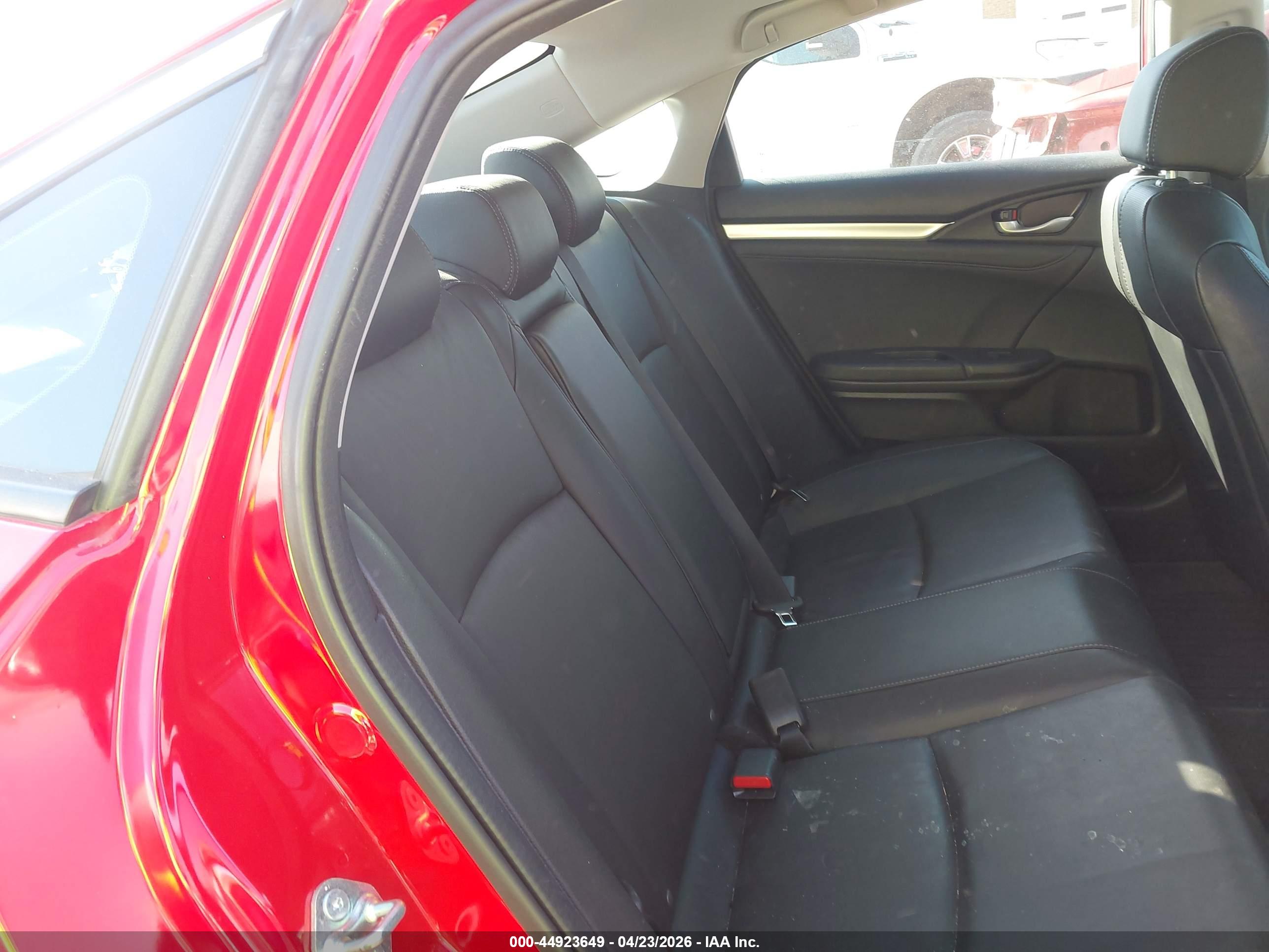 HONDA CIVIC image 8