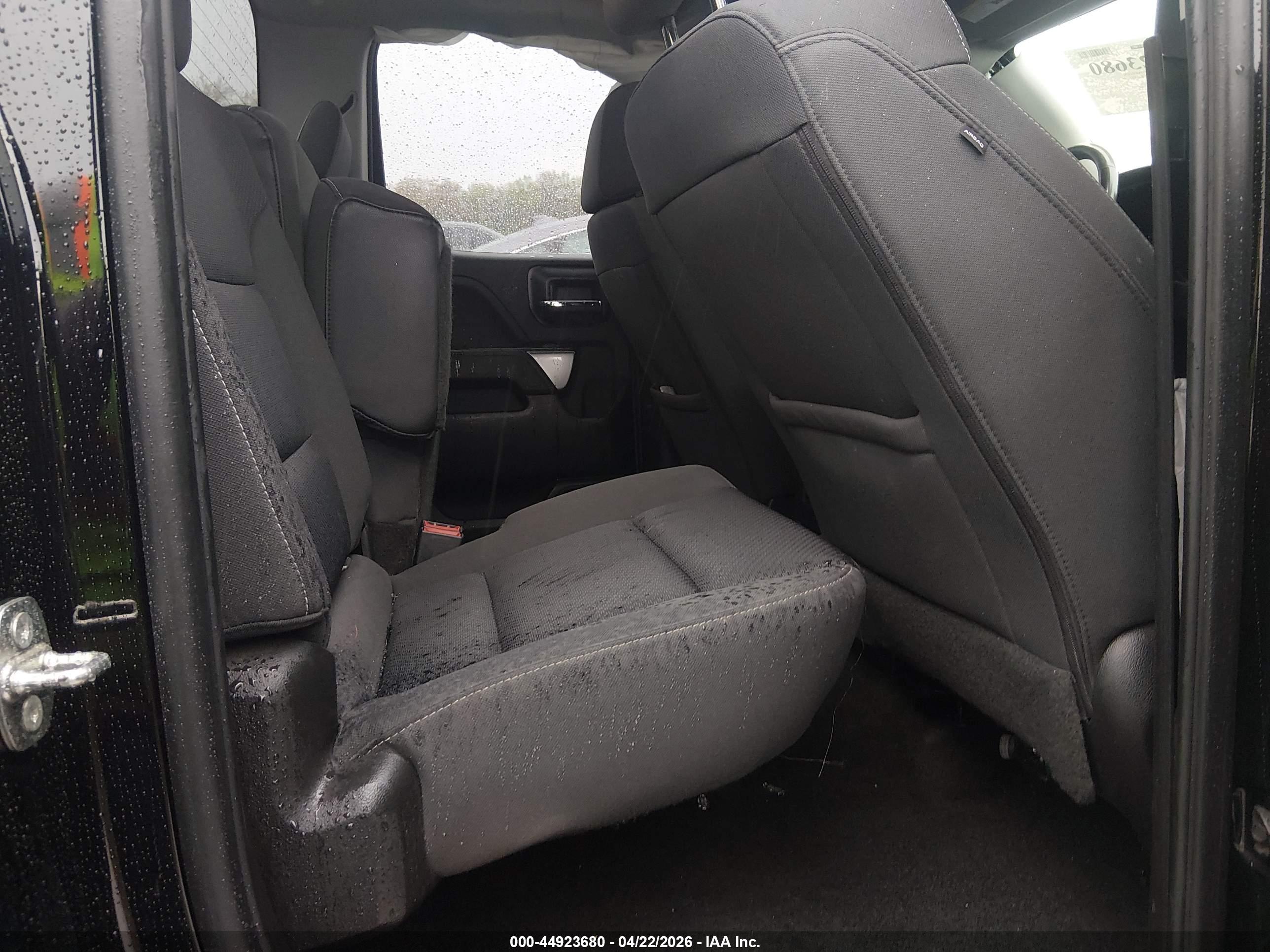 CHEVROLET SILVERADO image 8