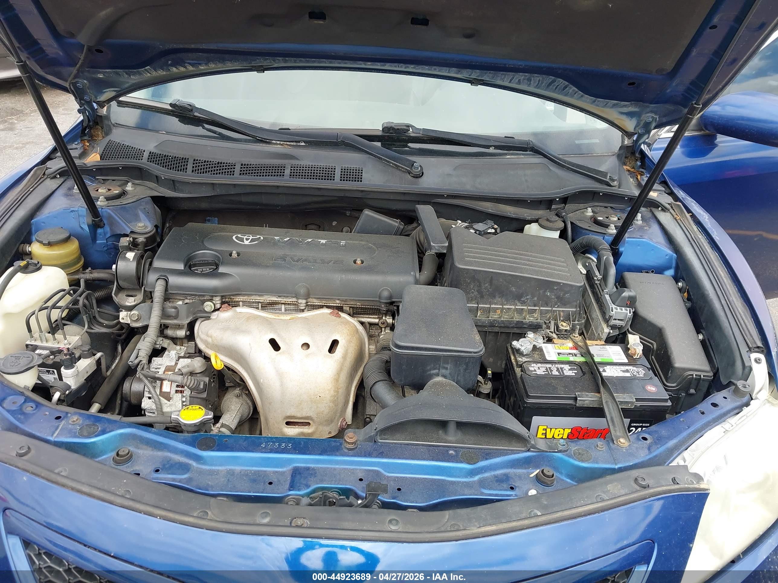TOYOTA CAMRY image 10