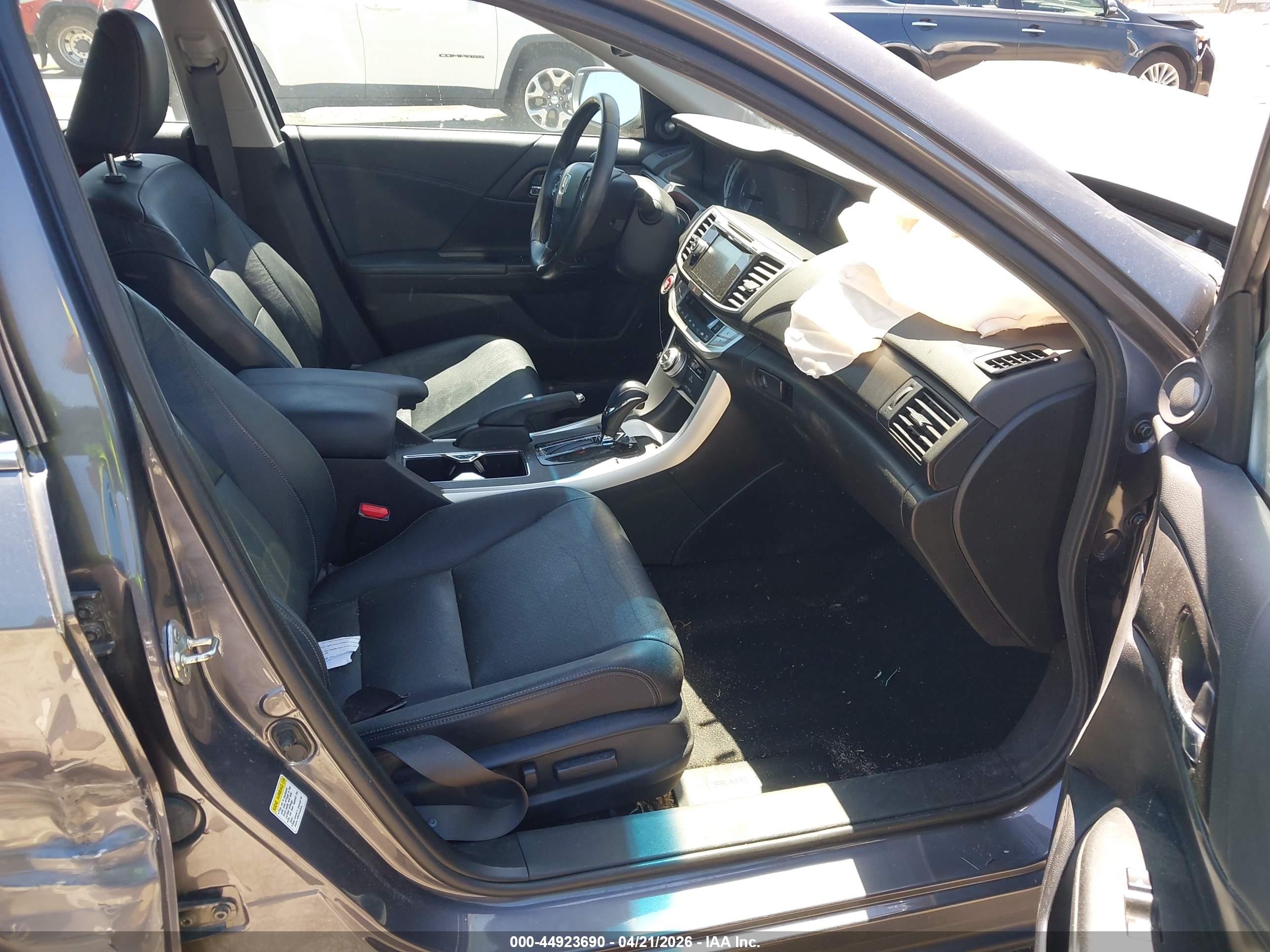 HONDA ACCORD image 5