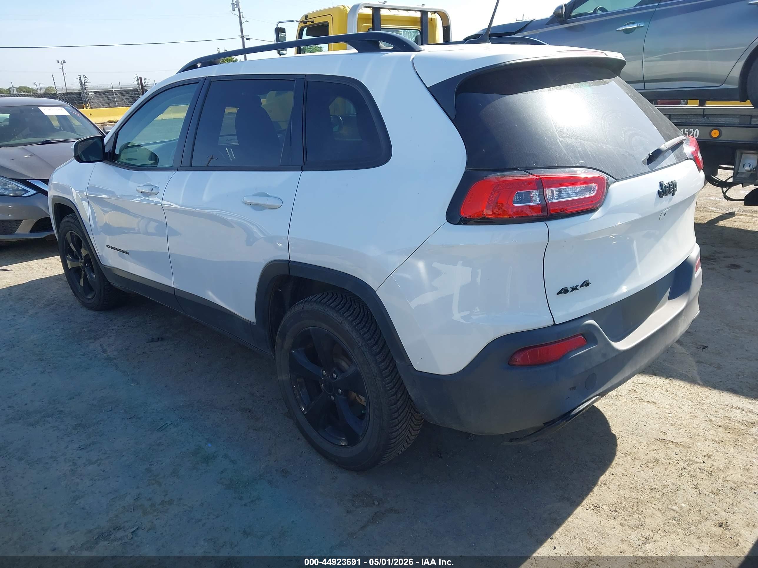 JEEP CHEROKEE image 3