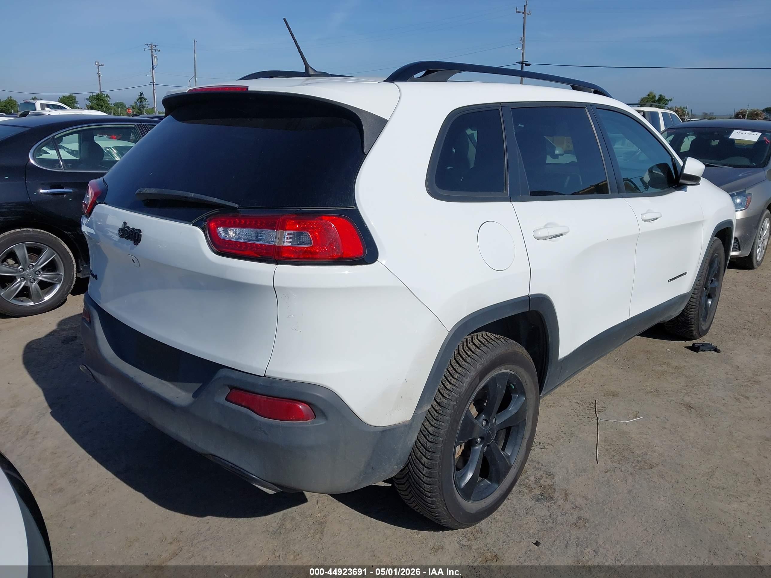 JEEP CHEROKEE image 4