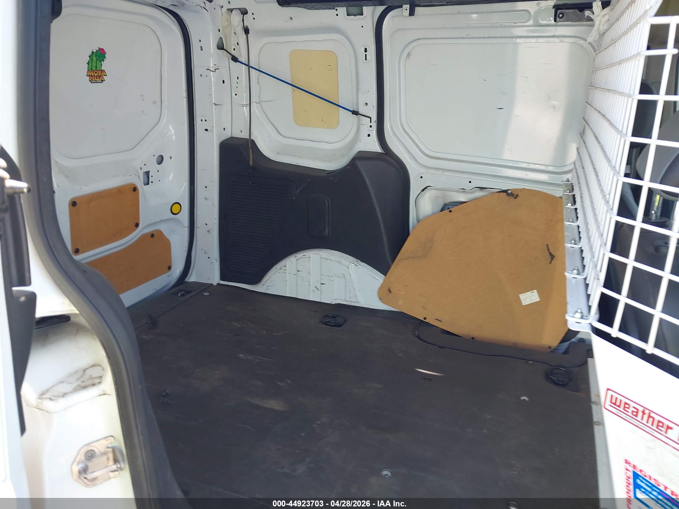 FORD TRANSIT image 8